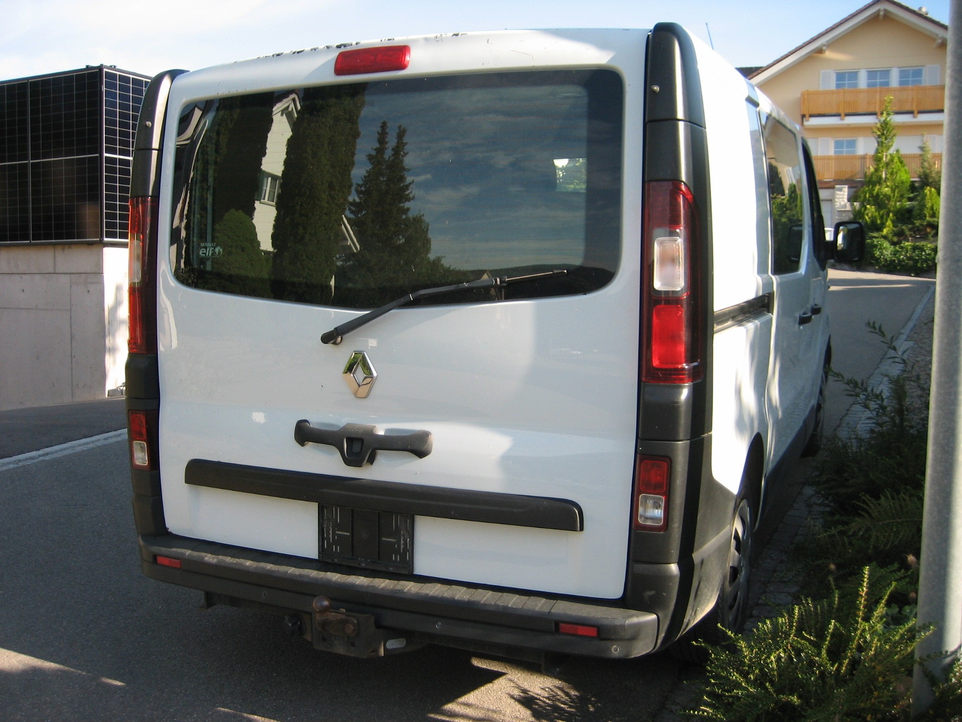 RENAULT Trafic 1.6 ENERGY TwinT. dCi120 2.9t Busin. L1H1-image-2