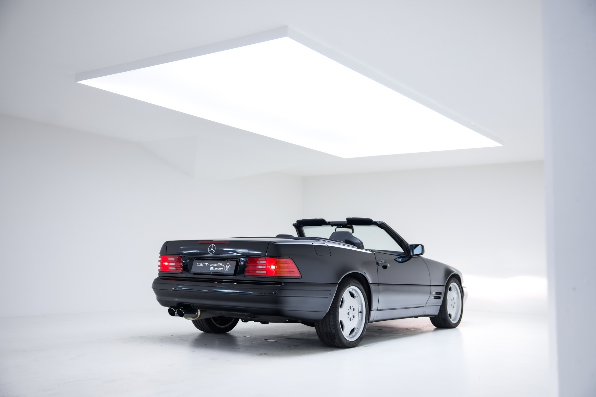 MERCEDES-BENZ SL 500 Special Edition Automatic-showroom-element-1