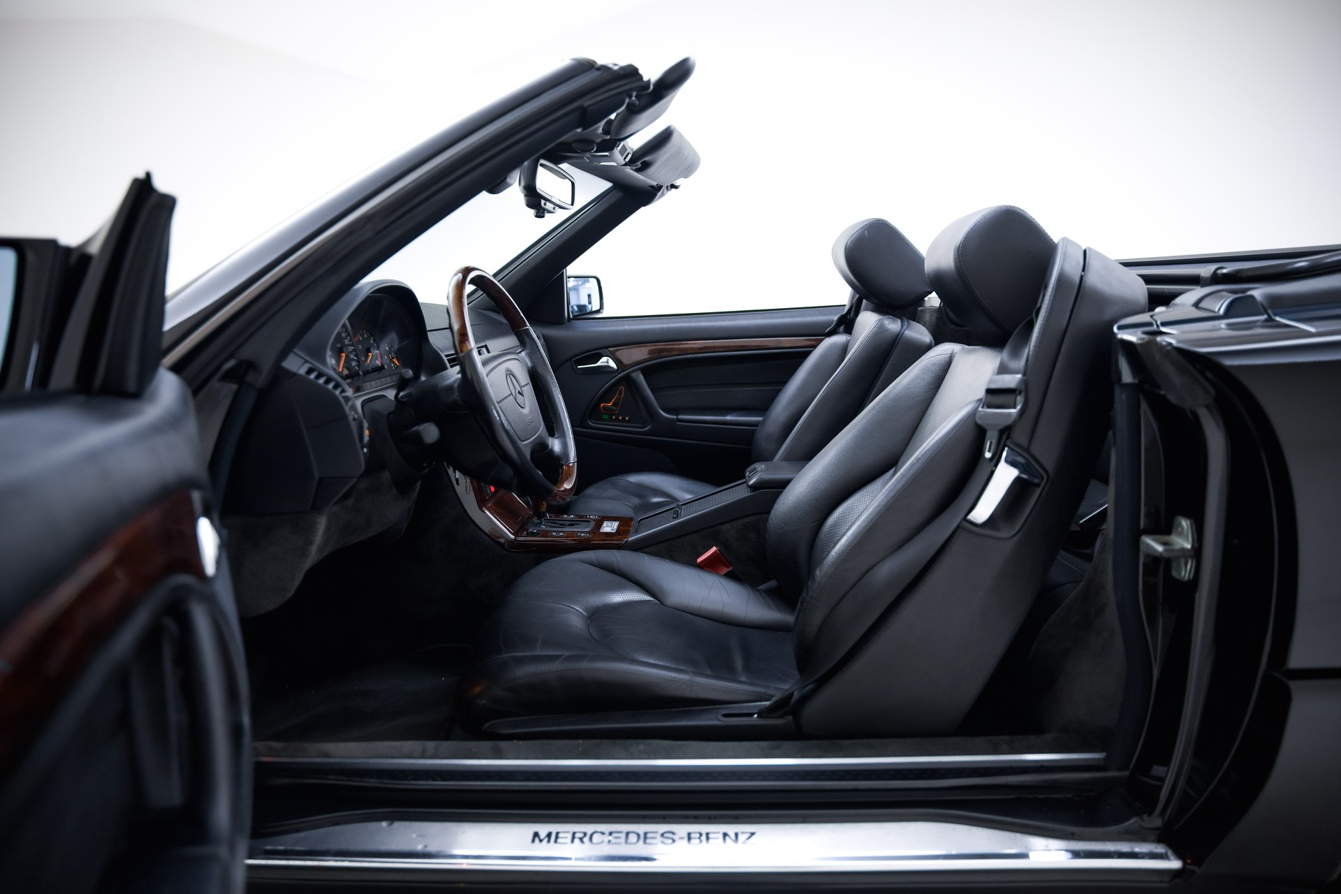 MERCEDES-BENZ SL 500 Special Edition Automatic-image-21