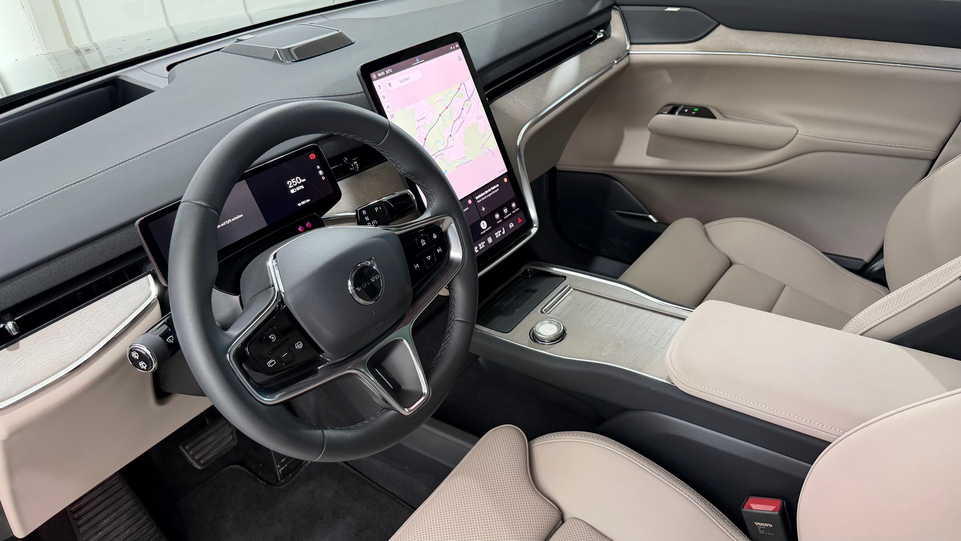 VOLVO EX 90 Twin Ultra AWD-showroom-element-3