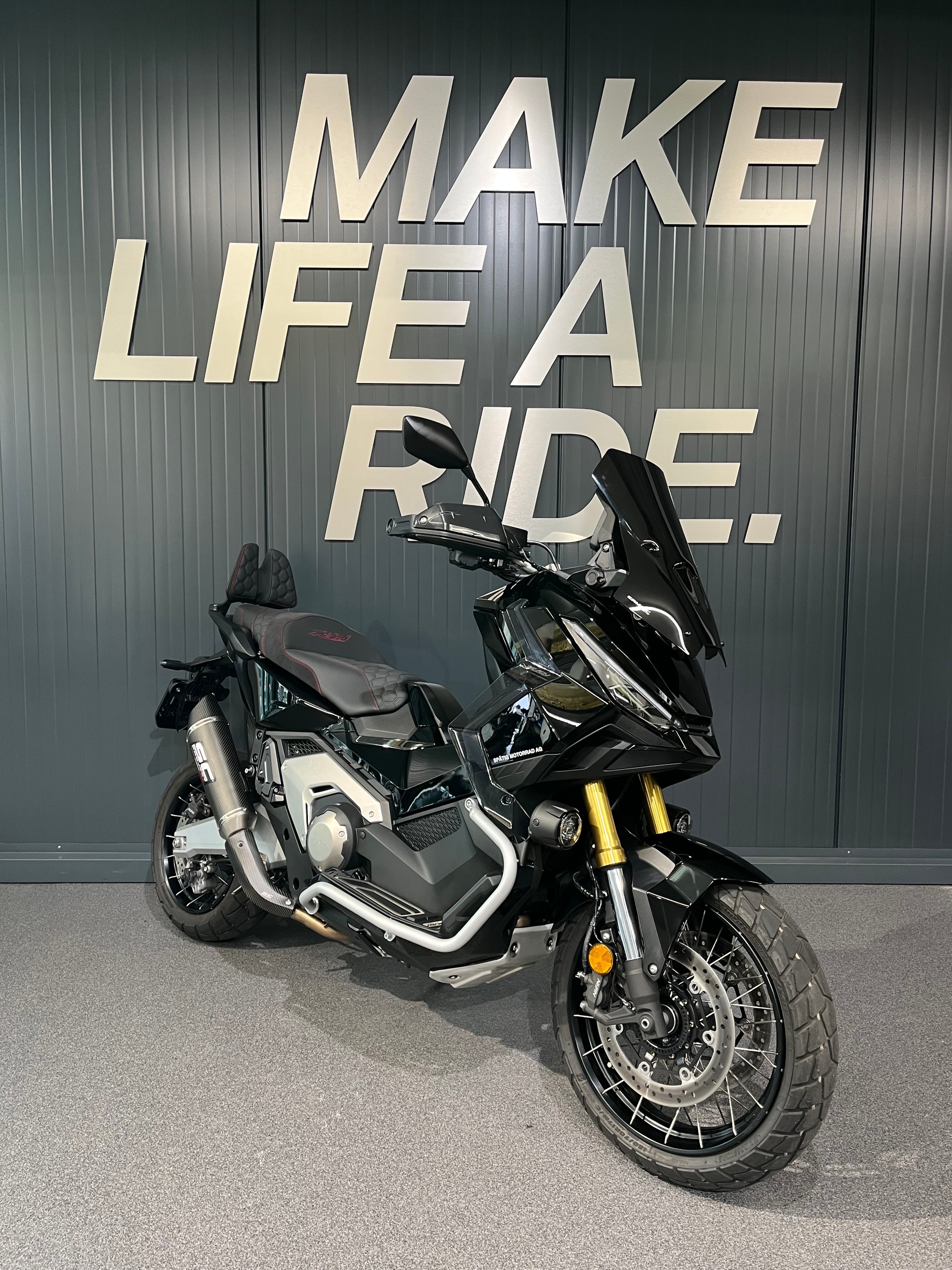 HONDA X-ADV-image-1