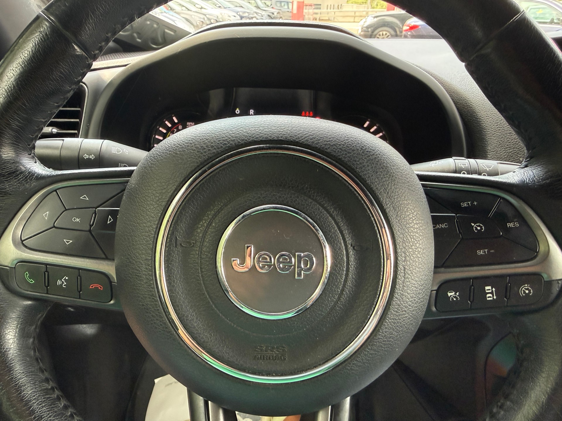 JEEP Renegade 1.3 T PHEV S AWD-image-14