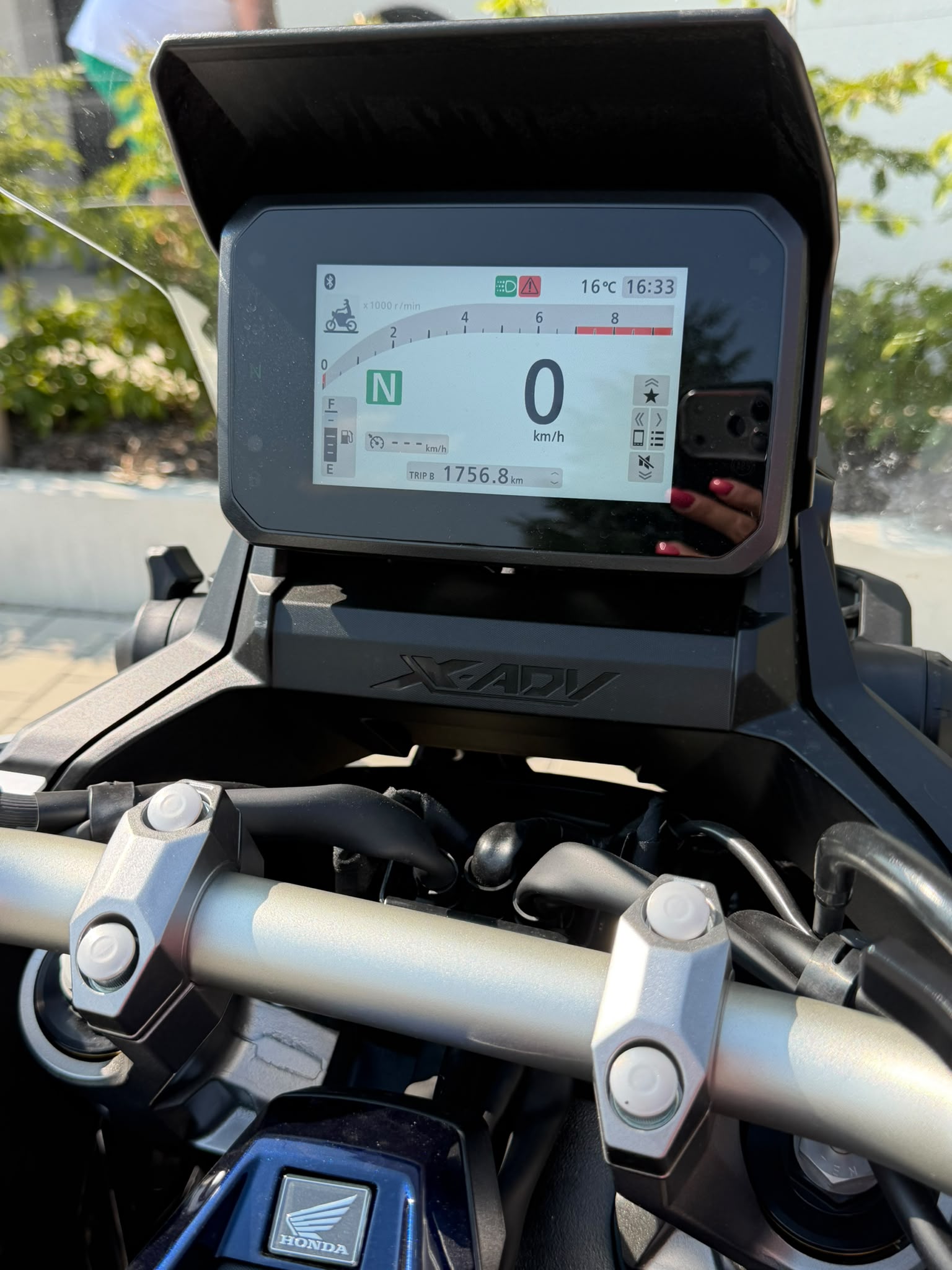 HONDA X-ADV 750-image-5