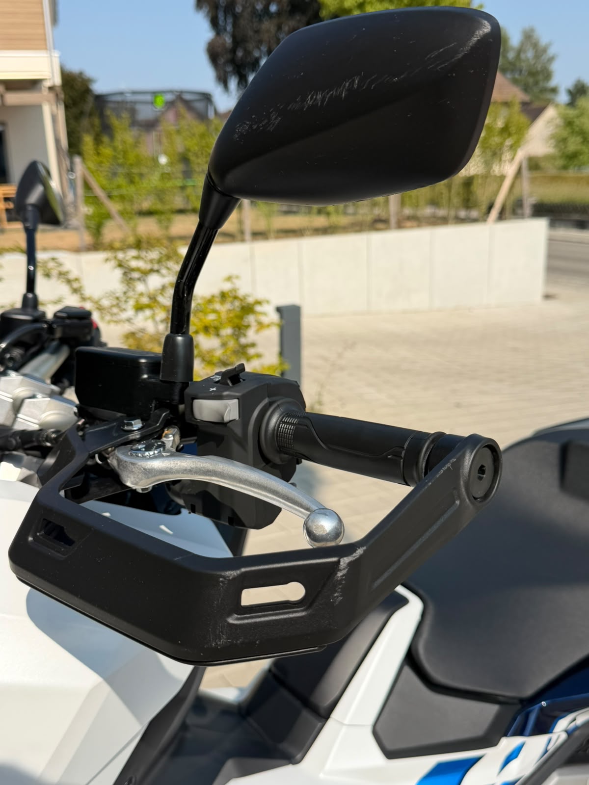 HONDA X-ADV 750-image-6