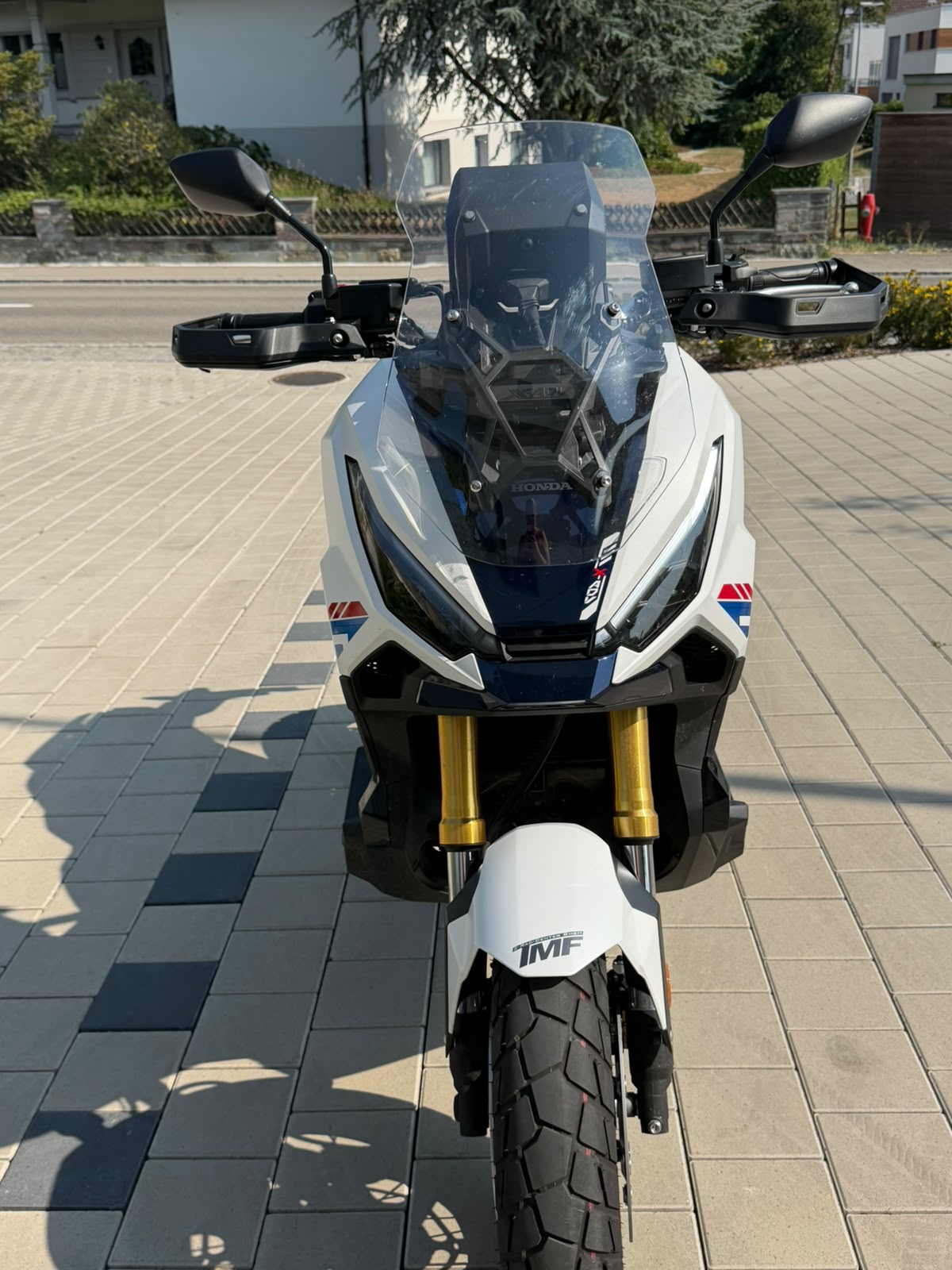 HONDA X-ADV 750-image-3