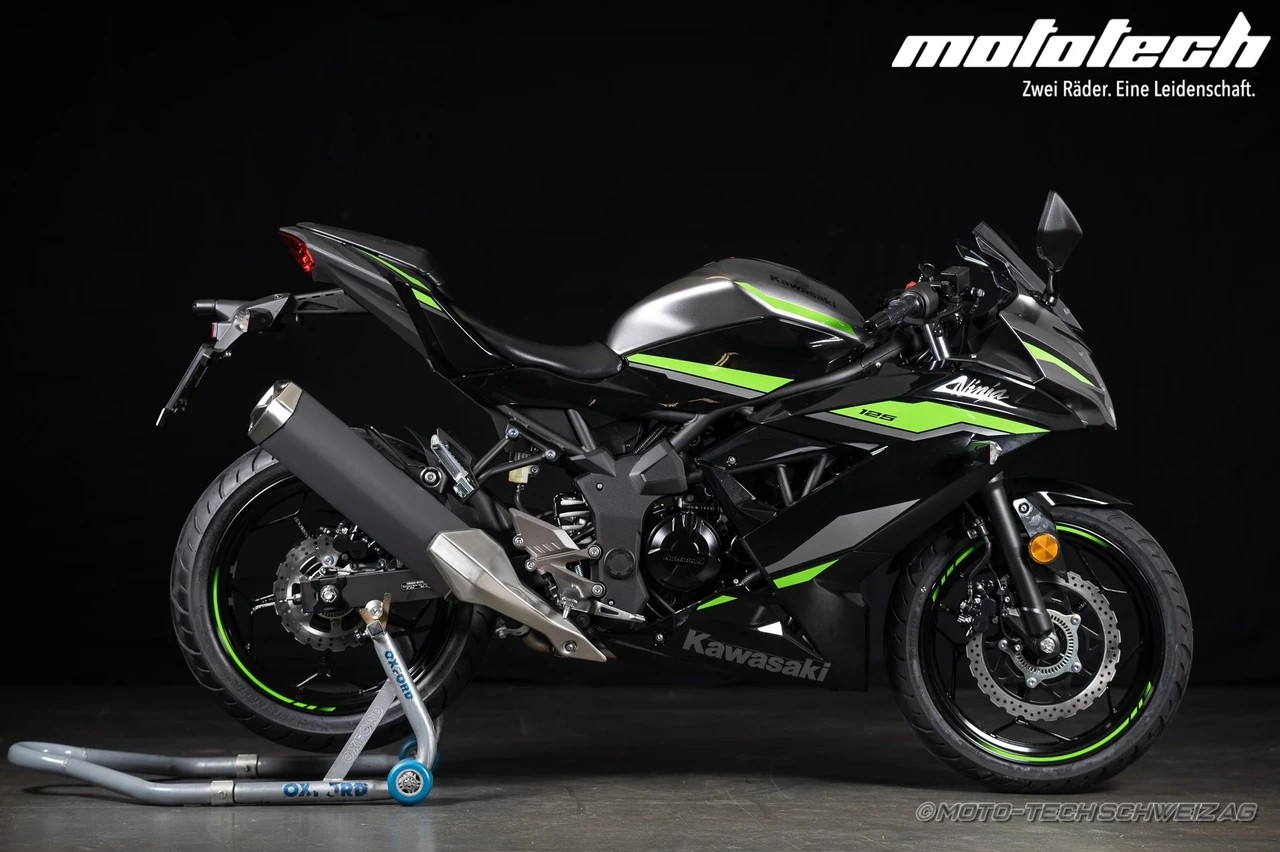 KAWASAKI Ninja 125 MY24-image-1