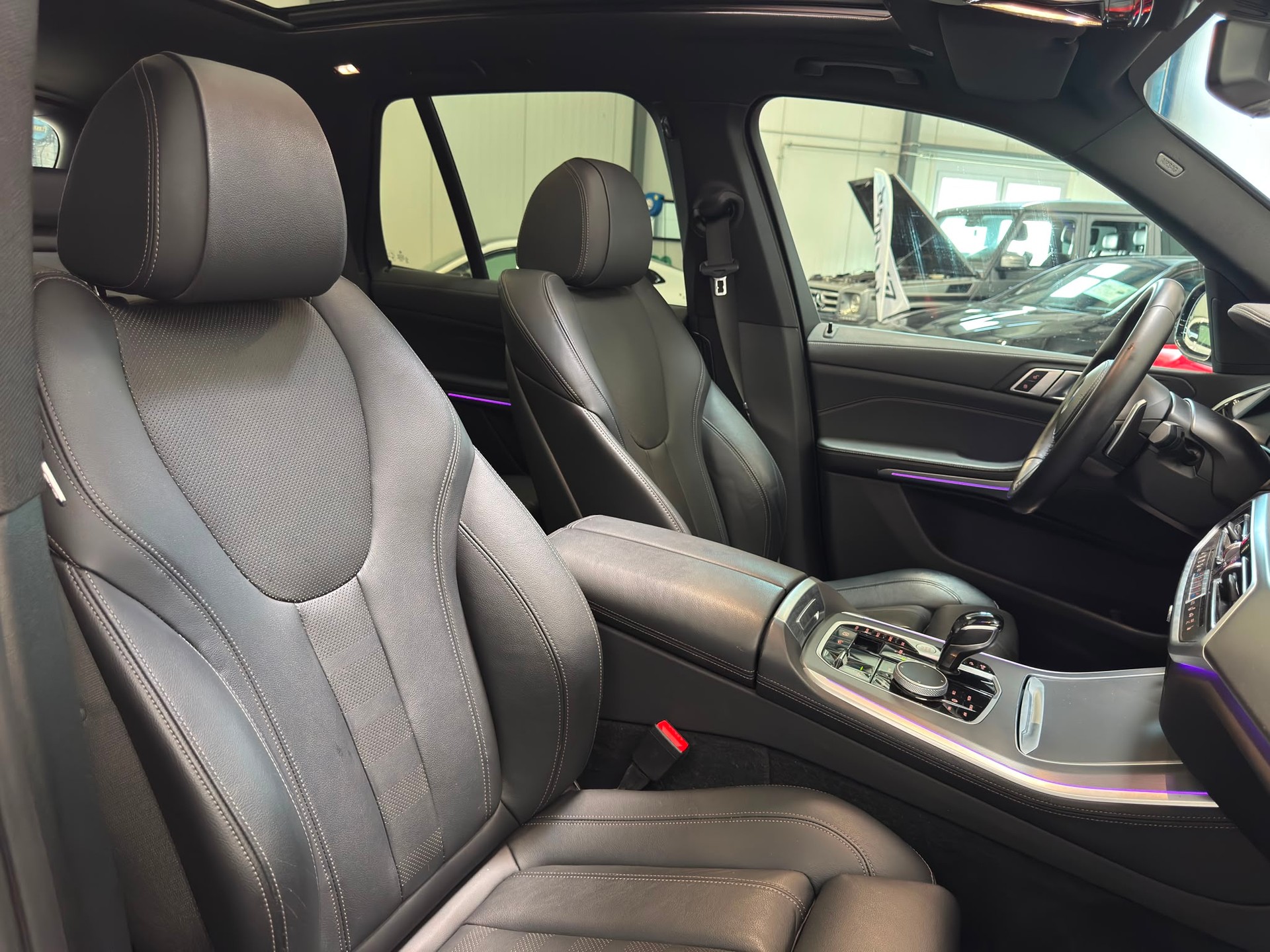 BMW X5 30d xDrive SAG M-Sport 7-Plätzer-image-10