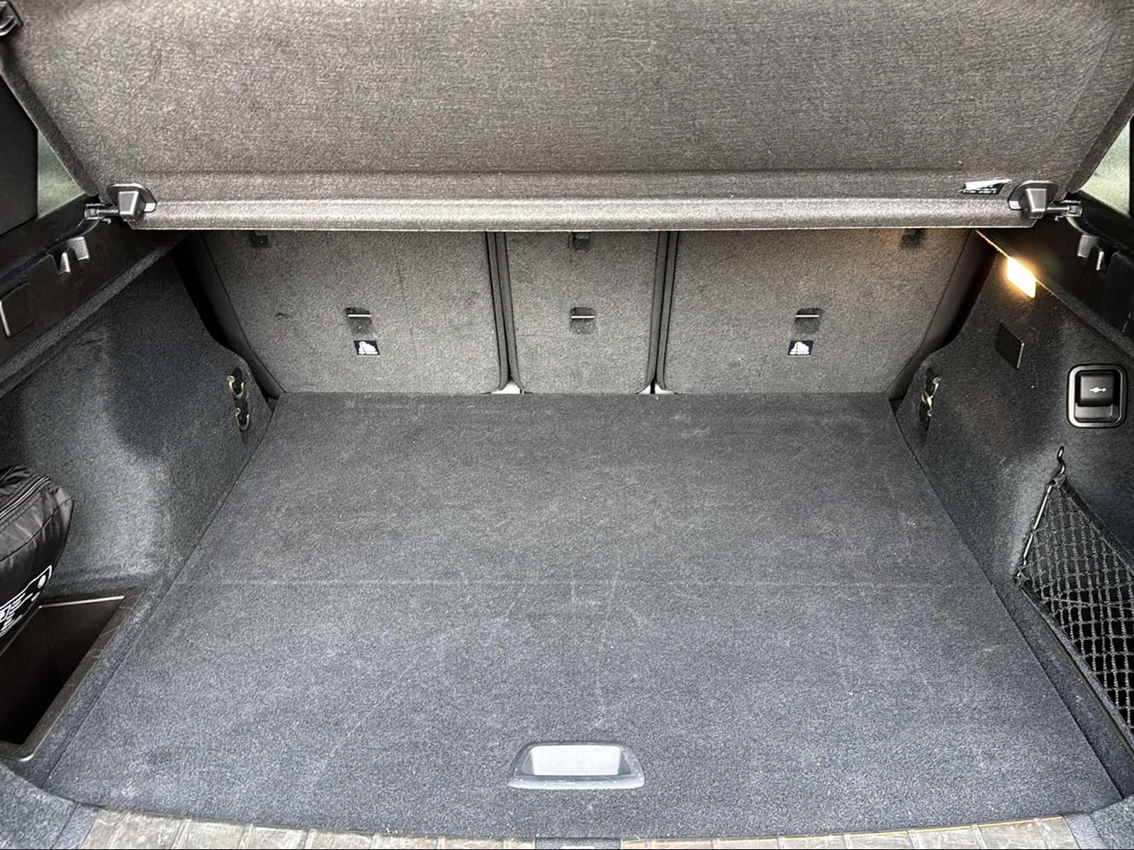 BMW X1 xDrive 25e M Sport Steptronic-image-15