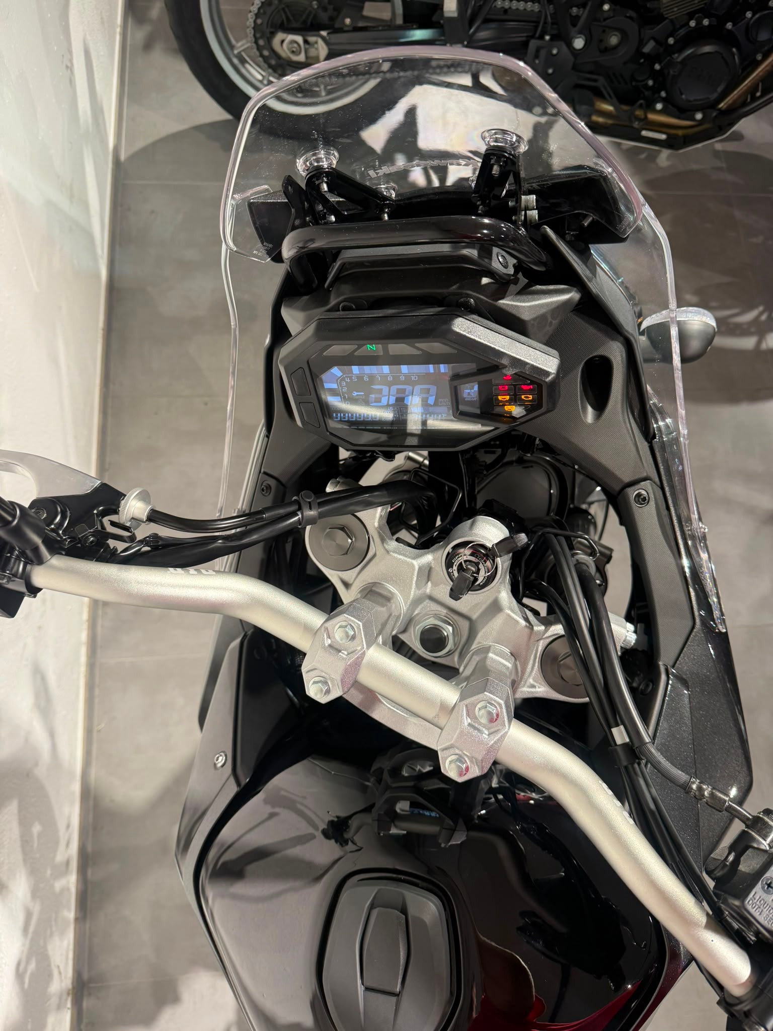 KAWASAKI KLE 500-image-4