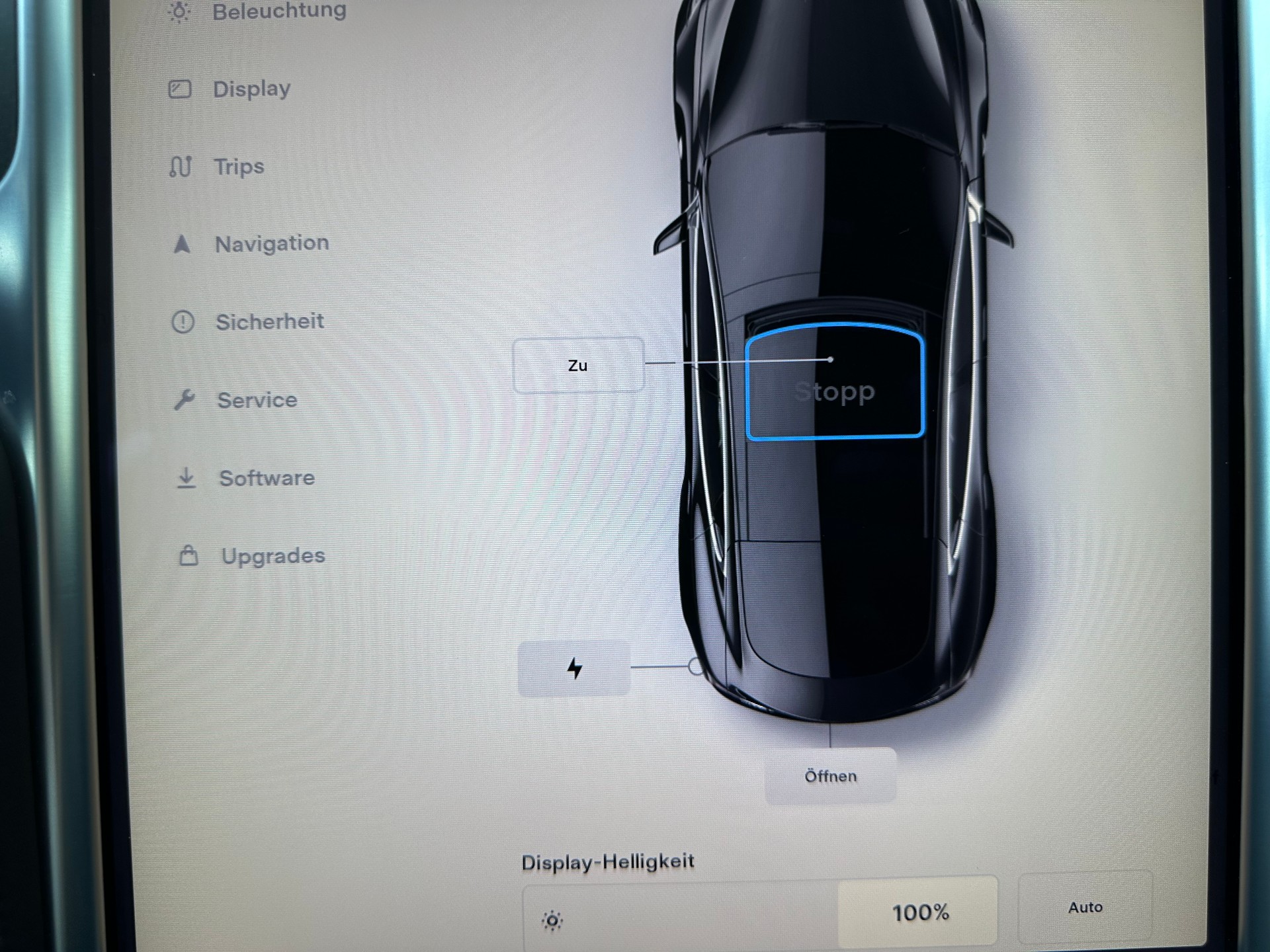 TESLA Model S 100 D-image-18