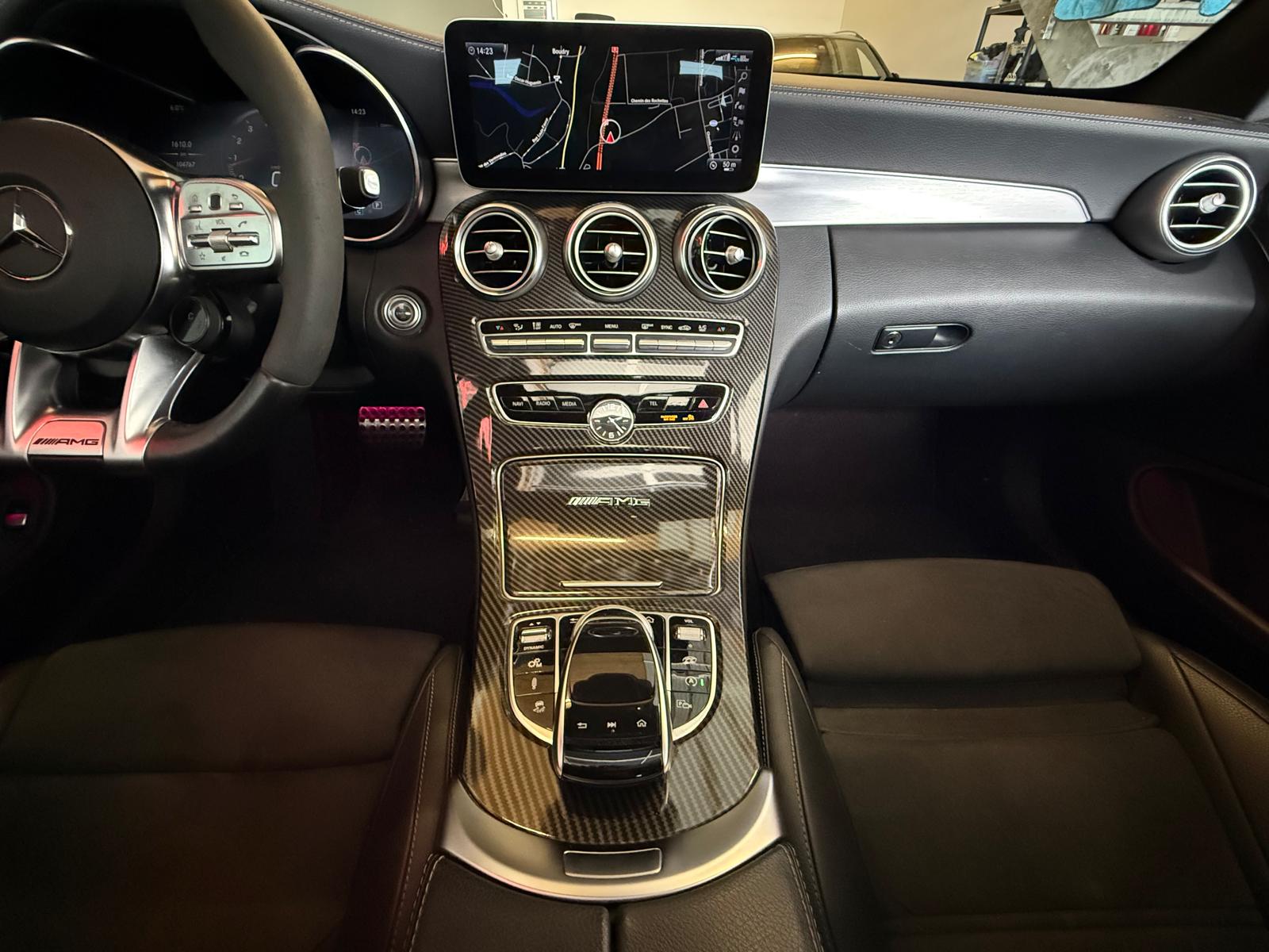 MERCEDES-BENZ C 63 S AMG 9G-tronic-image-14