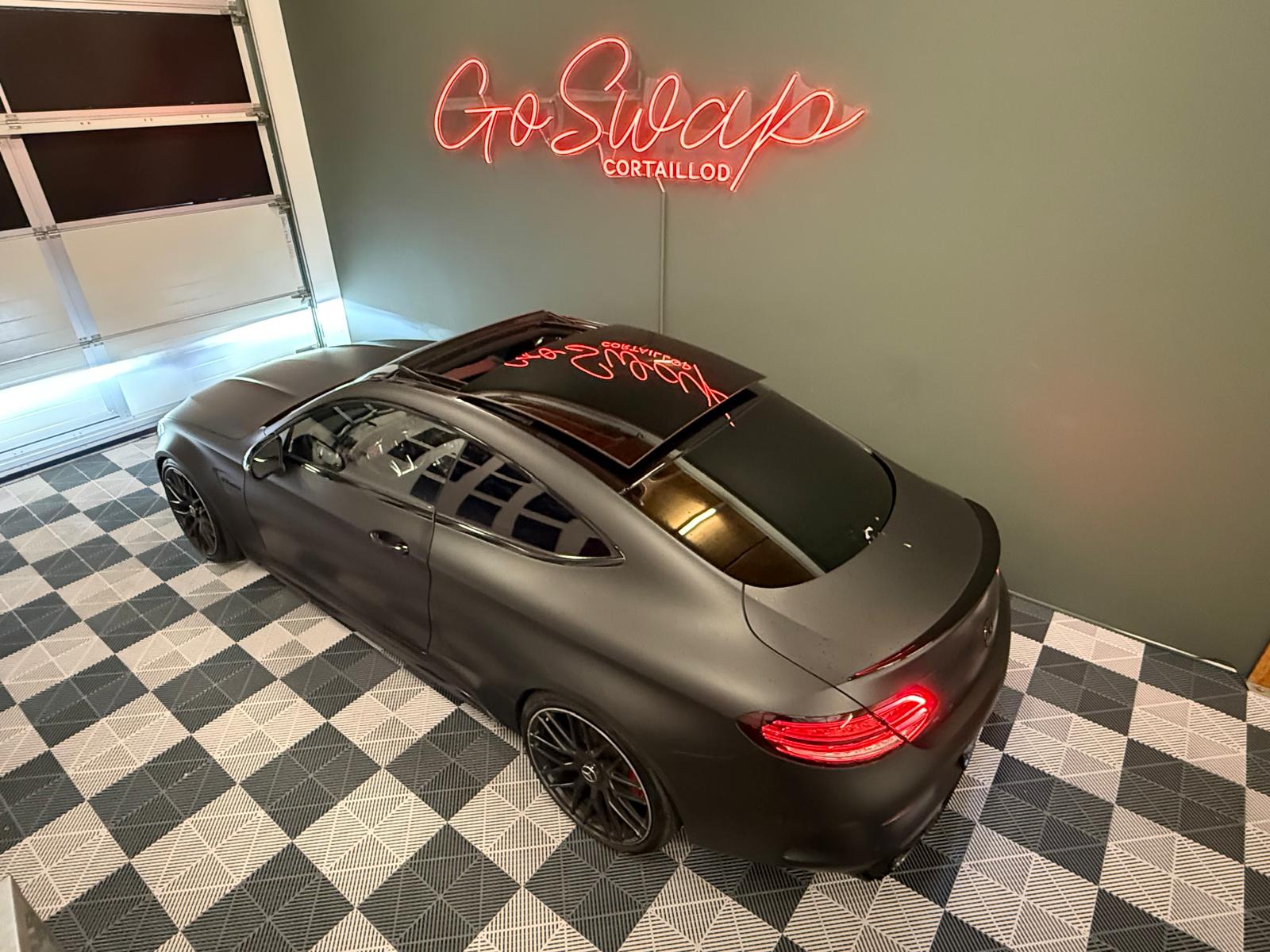 MERCEDES-BENZ C 63 S AMG 9G-tronic-showroom-element-2