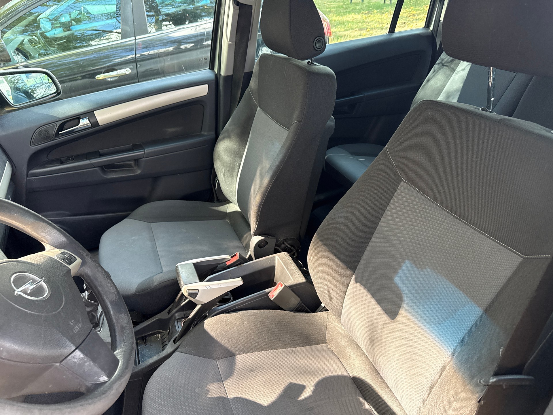 OPEL Zafira 1.8i 16V-showroom-element-2