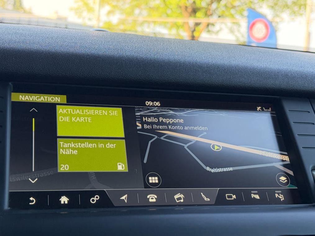 LAND ROVER Discovery Sport 2.0 TD4 HSE-image-8