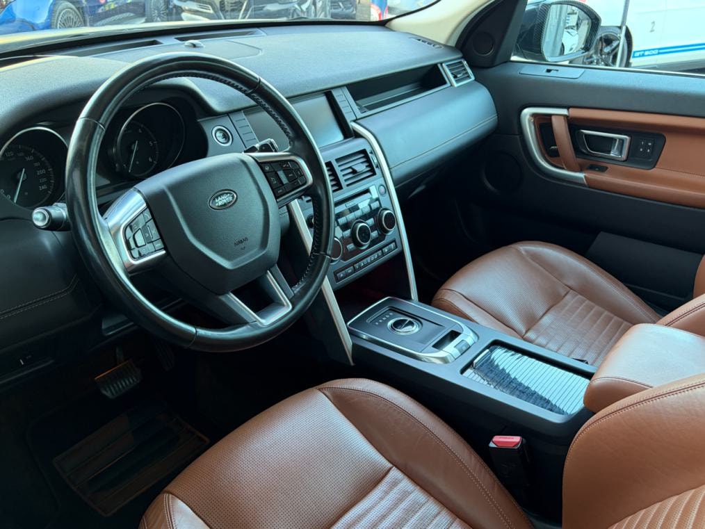 LAND ROVER Discovery Sport 2.0 TD4 HSE-showroom-element-3
