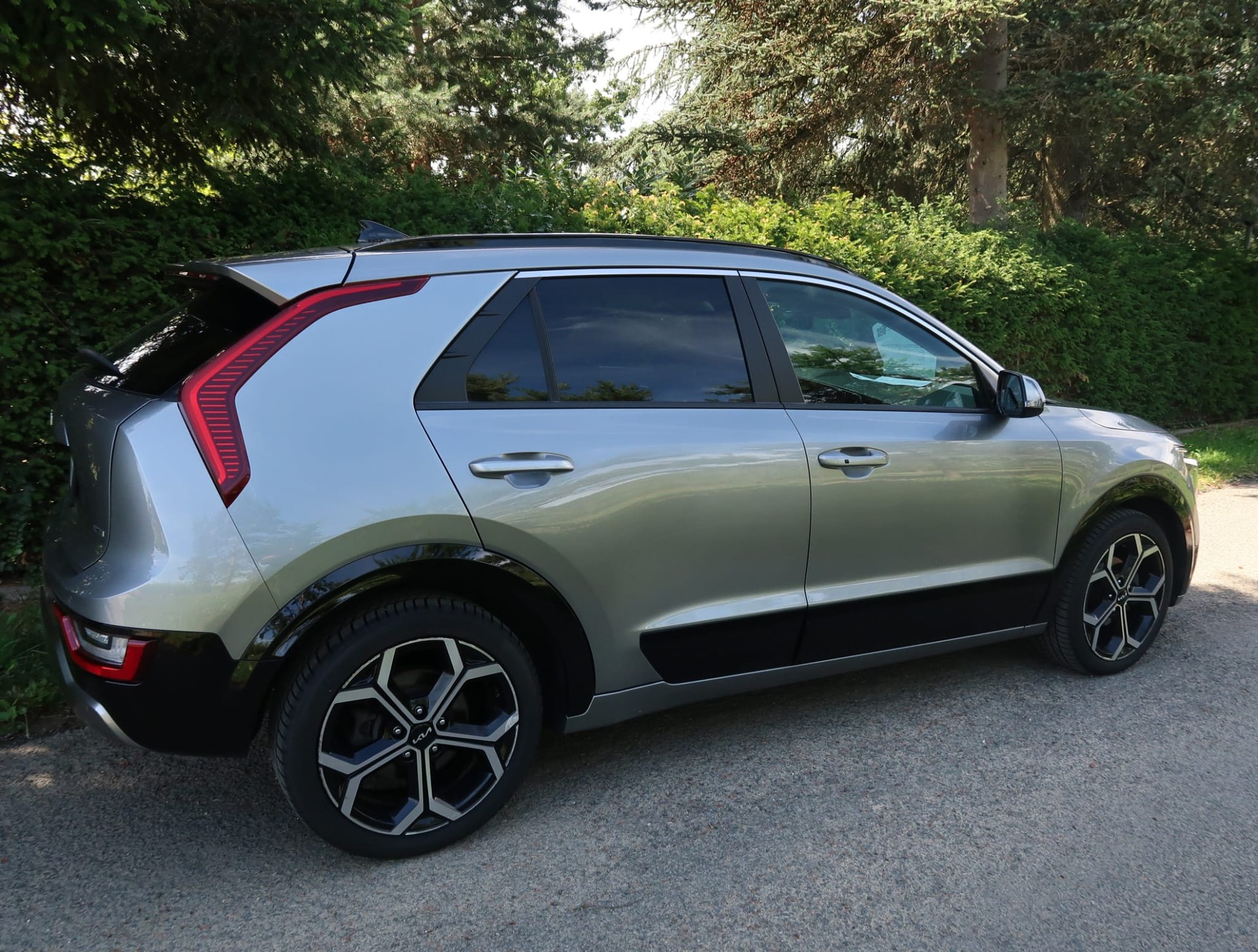 KIA Niro 1.6GDi Hybrid Style DCT-showroom-element-3