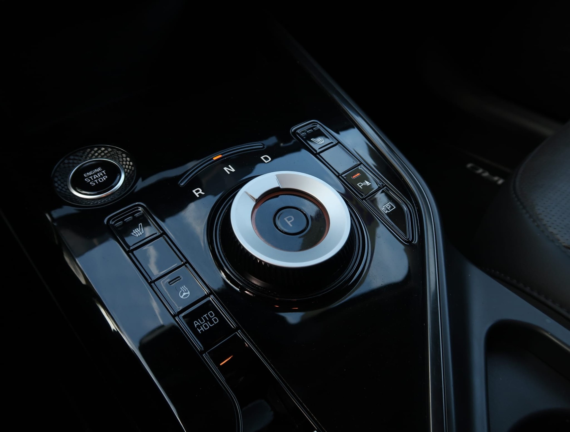 KIA Niro 1.6GDi Hybrid Style DCT-image-20