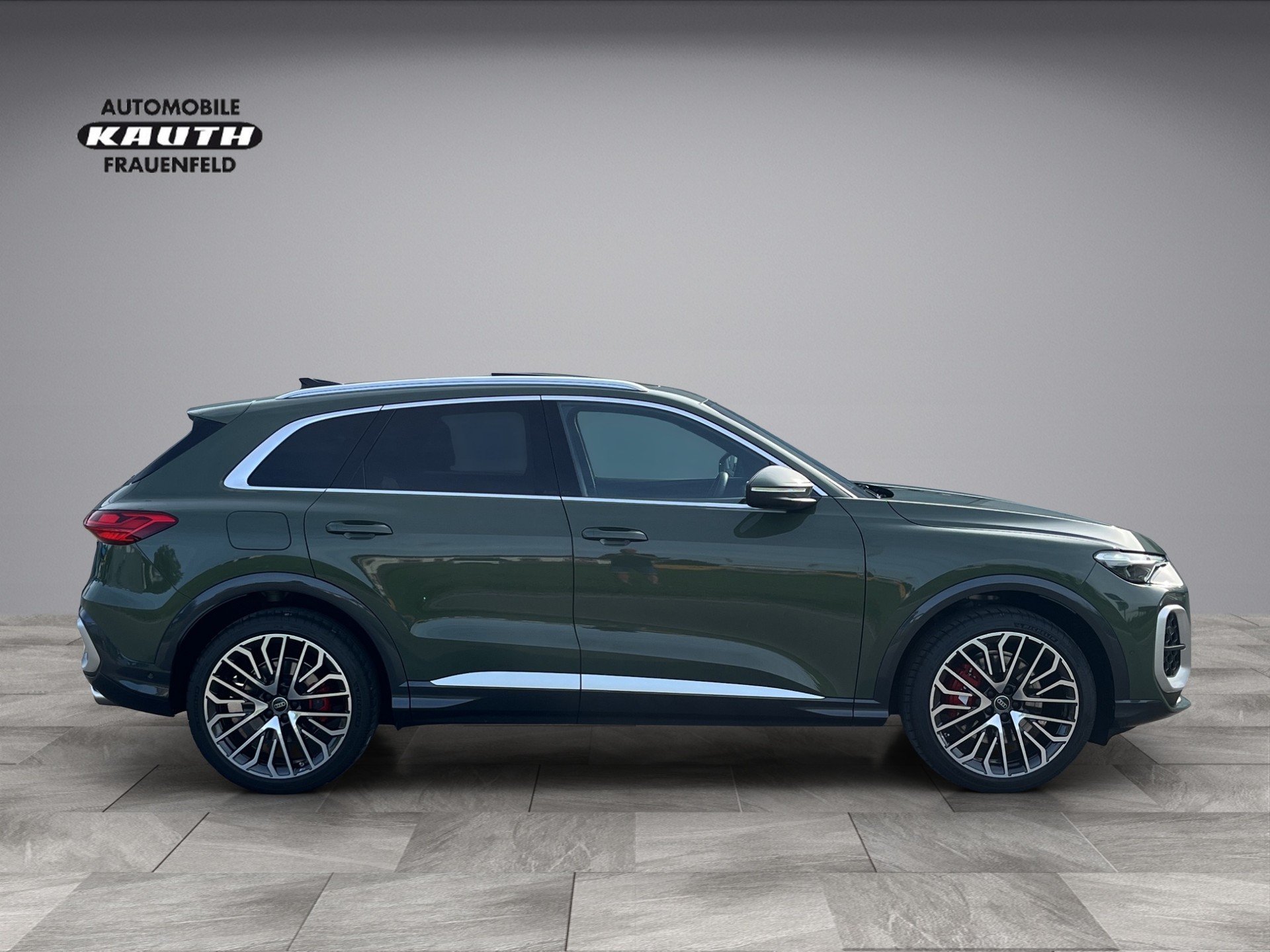 AUDI SQ5 TFSI quattro S-tronic*New Modell*Luftfederung, Panodach, Head-up, B&O Sound, (5-Jahre Garantie)-image-6