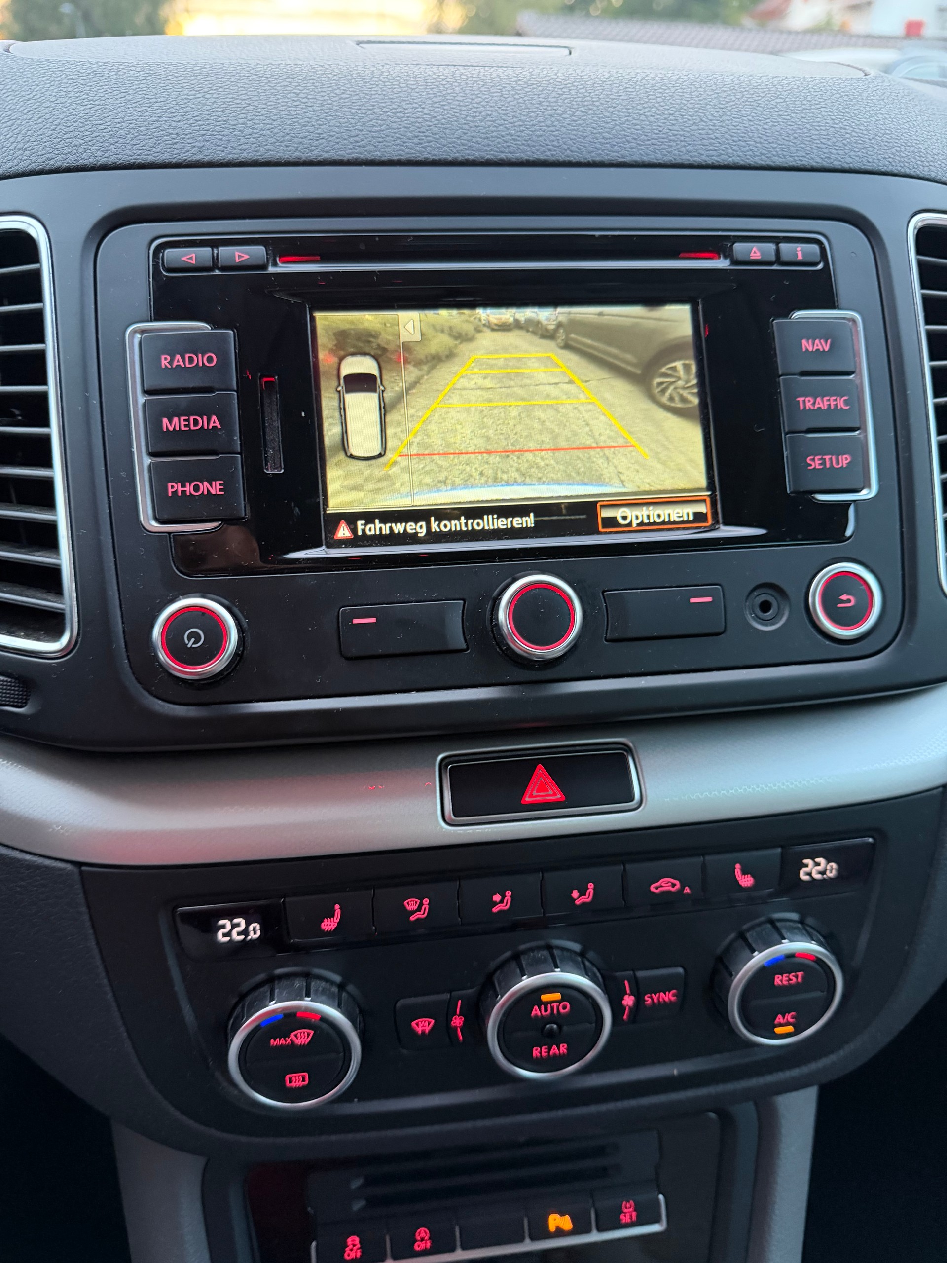 SEAT Alhambra 2.0 TDI Style Eco DSG-image-13