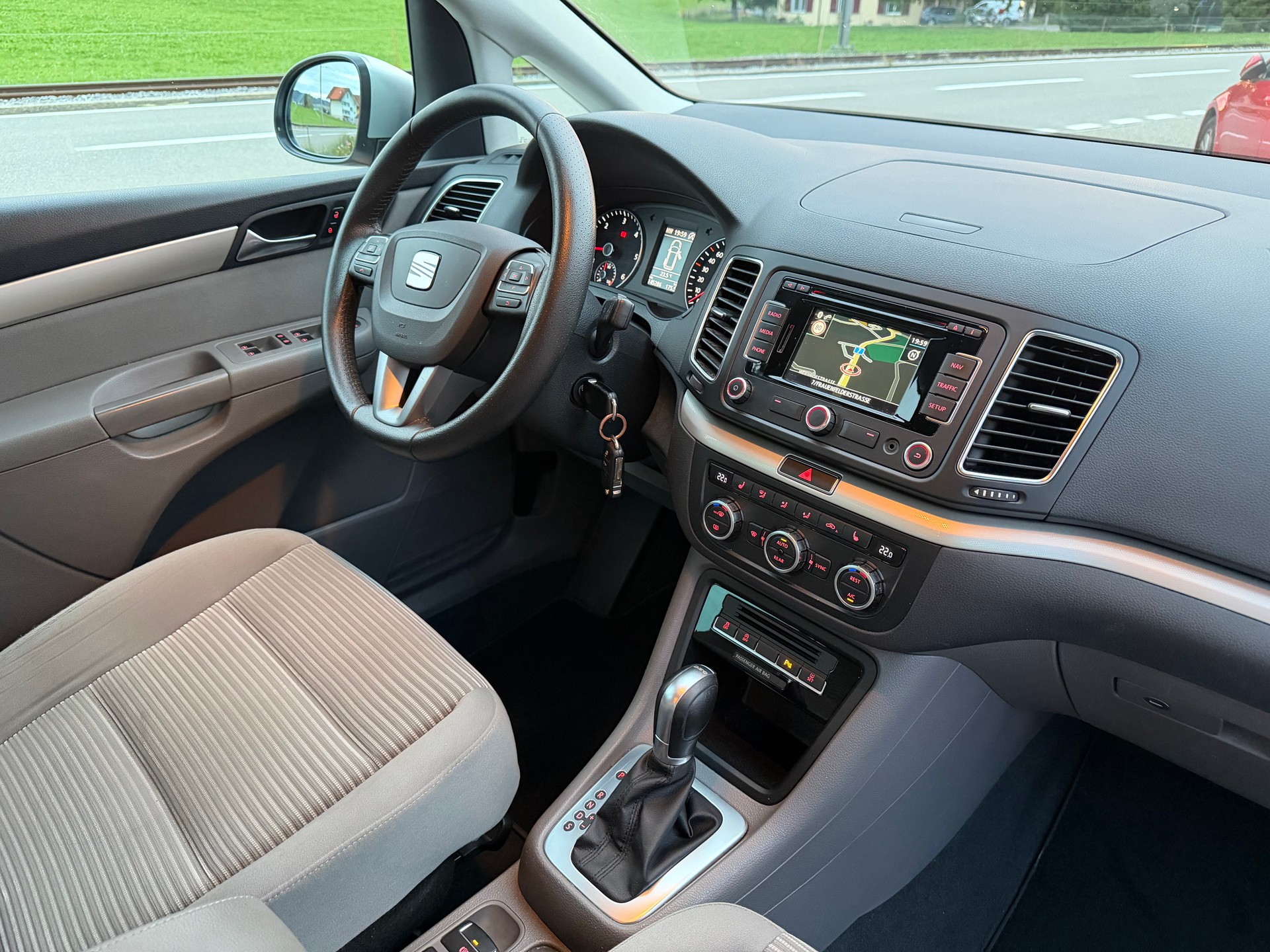SEAT Alhambra 2.0 TDI Style Eco DSG-image-6
