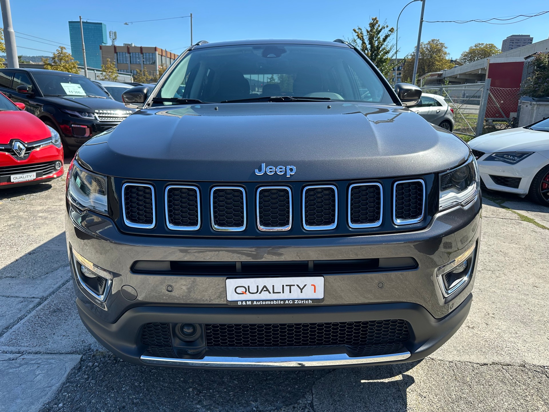 JEEP Compass 2.0CRD Limited AWD 9ATX-showroom-element-1