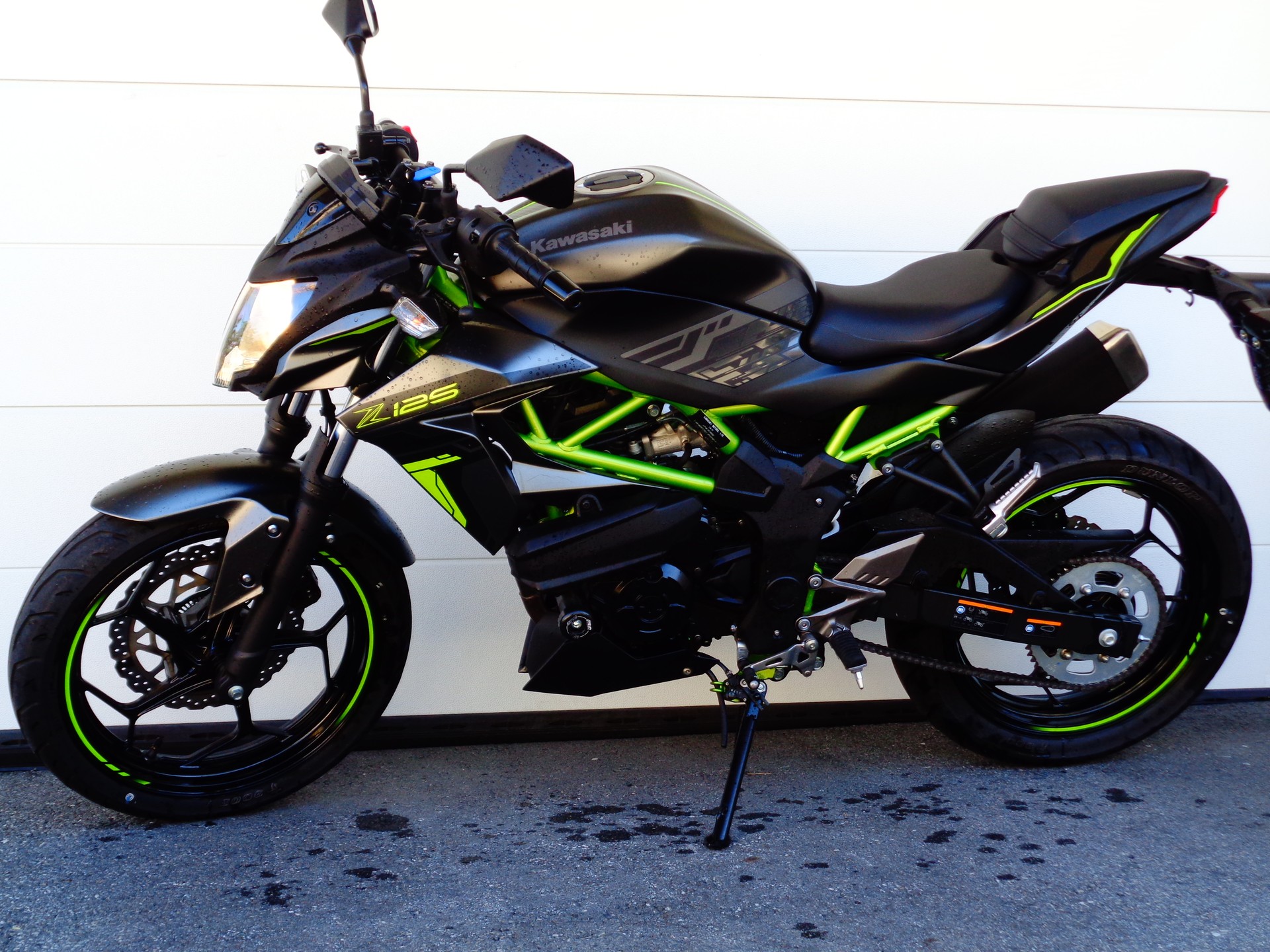 KAWASAKI Z 125-image-4