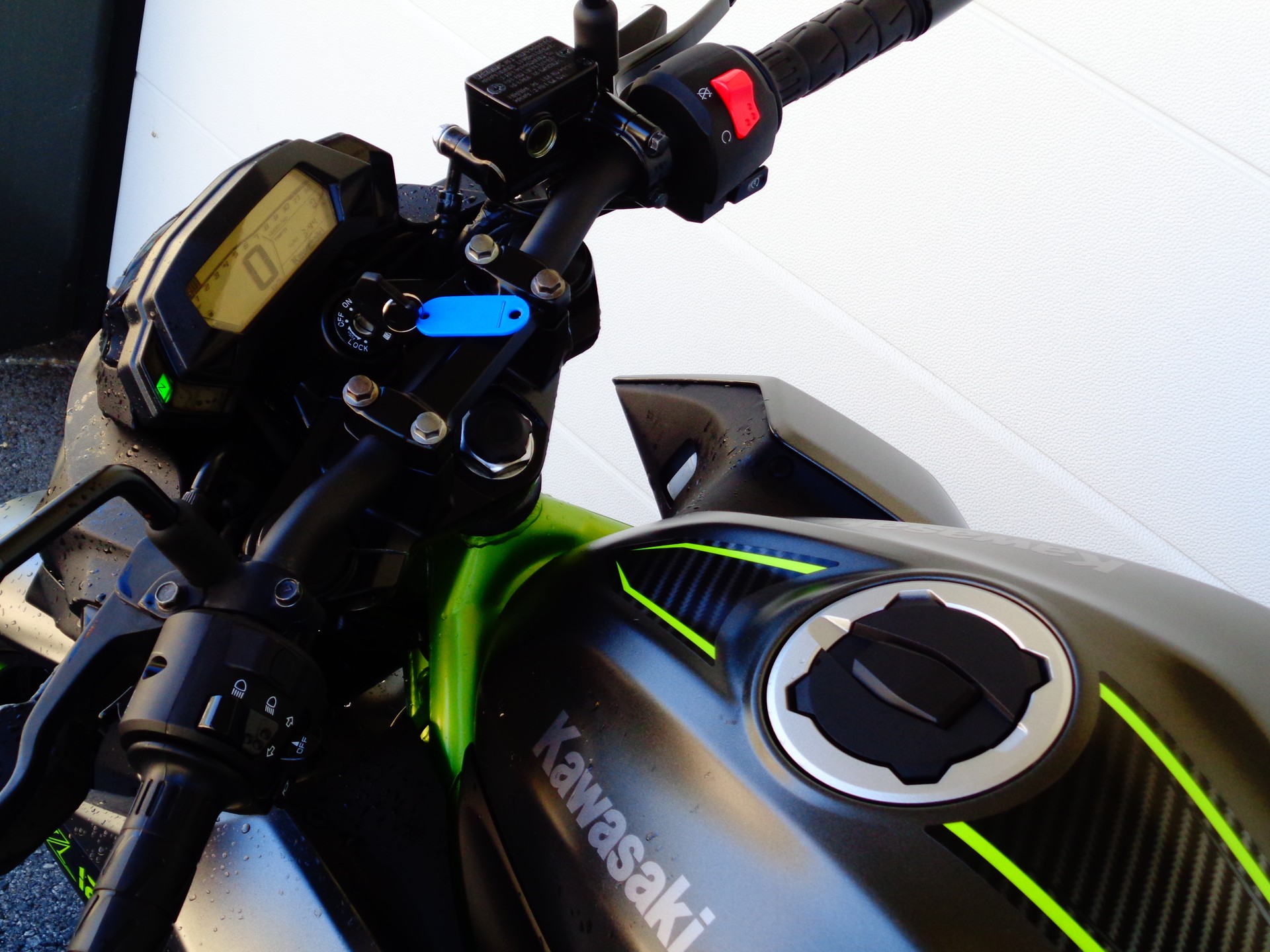 KAWASAKI Z 125-image-3