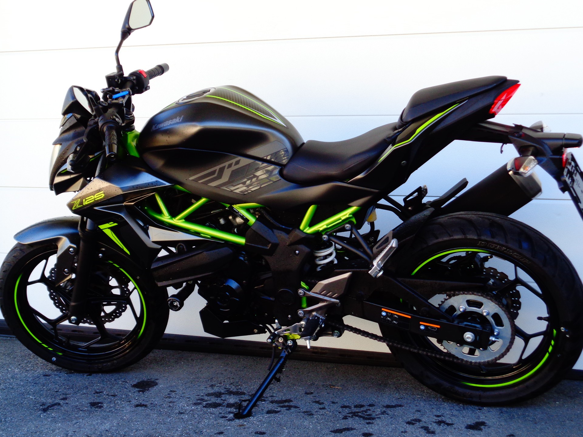 KAWASAKI Z 125-image-5