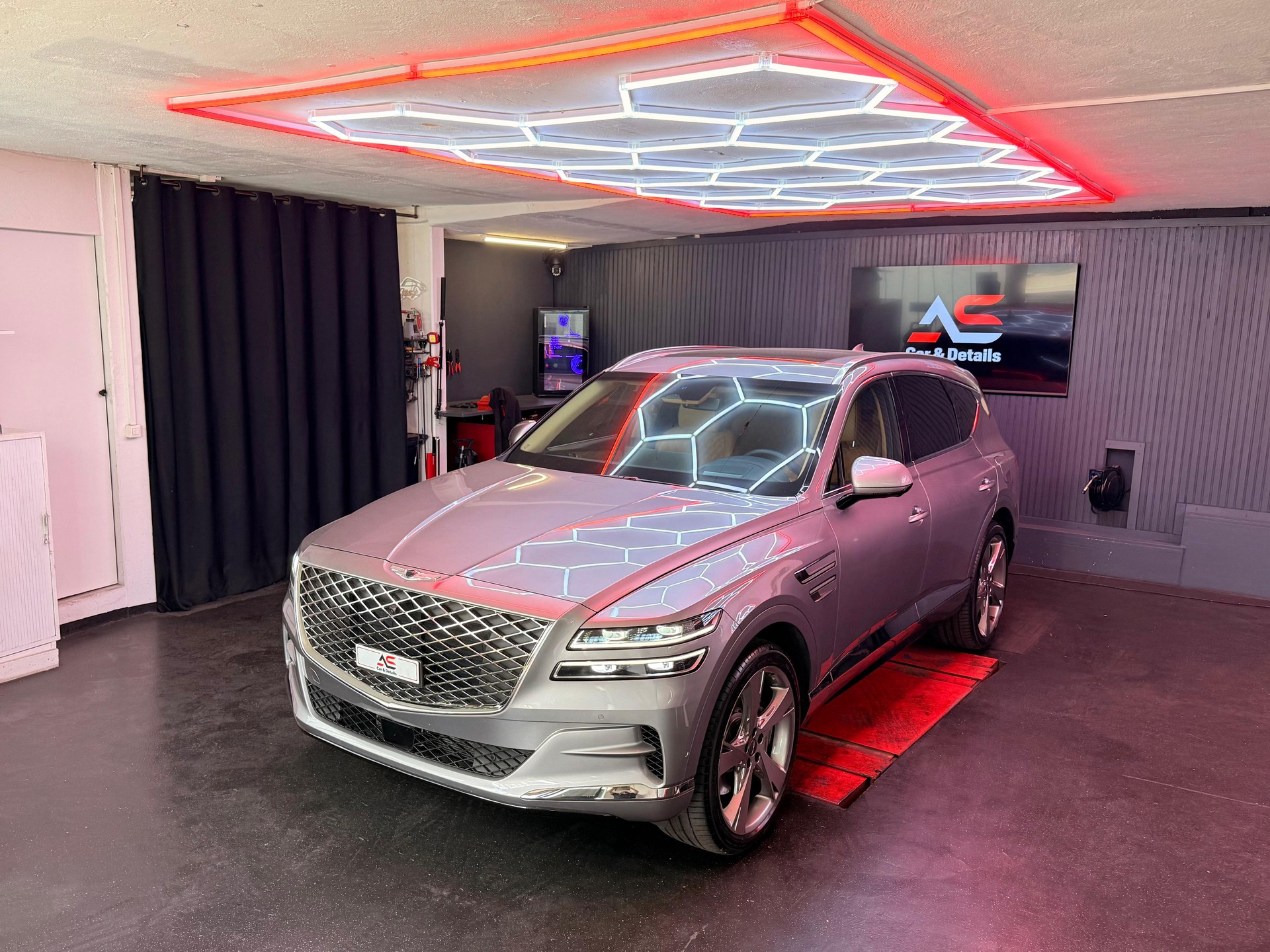 GENESIS GV80 2.5 TGDI Premium 7 Seater AT8 AWD