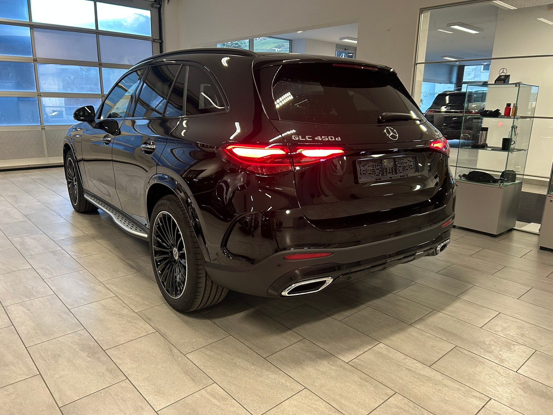 MERCEDES-BENZ GLC 450d 4Matic AMG Line 9G-Tronic-image-4