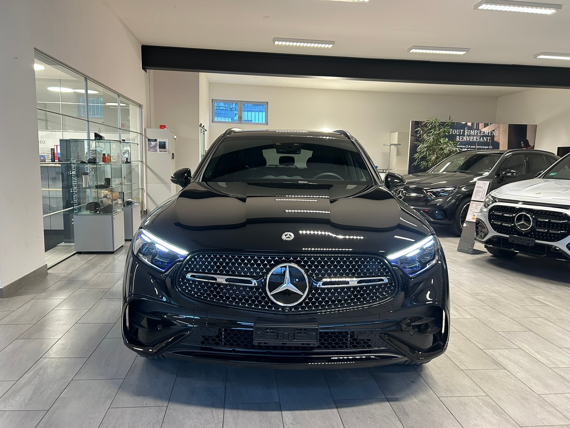 MERCEDES-BENZ GLC 450d 4Matic AMG Line 9G-Tronic-showroom-element-1