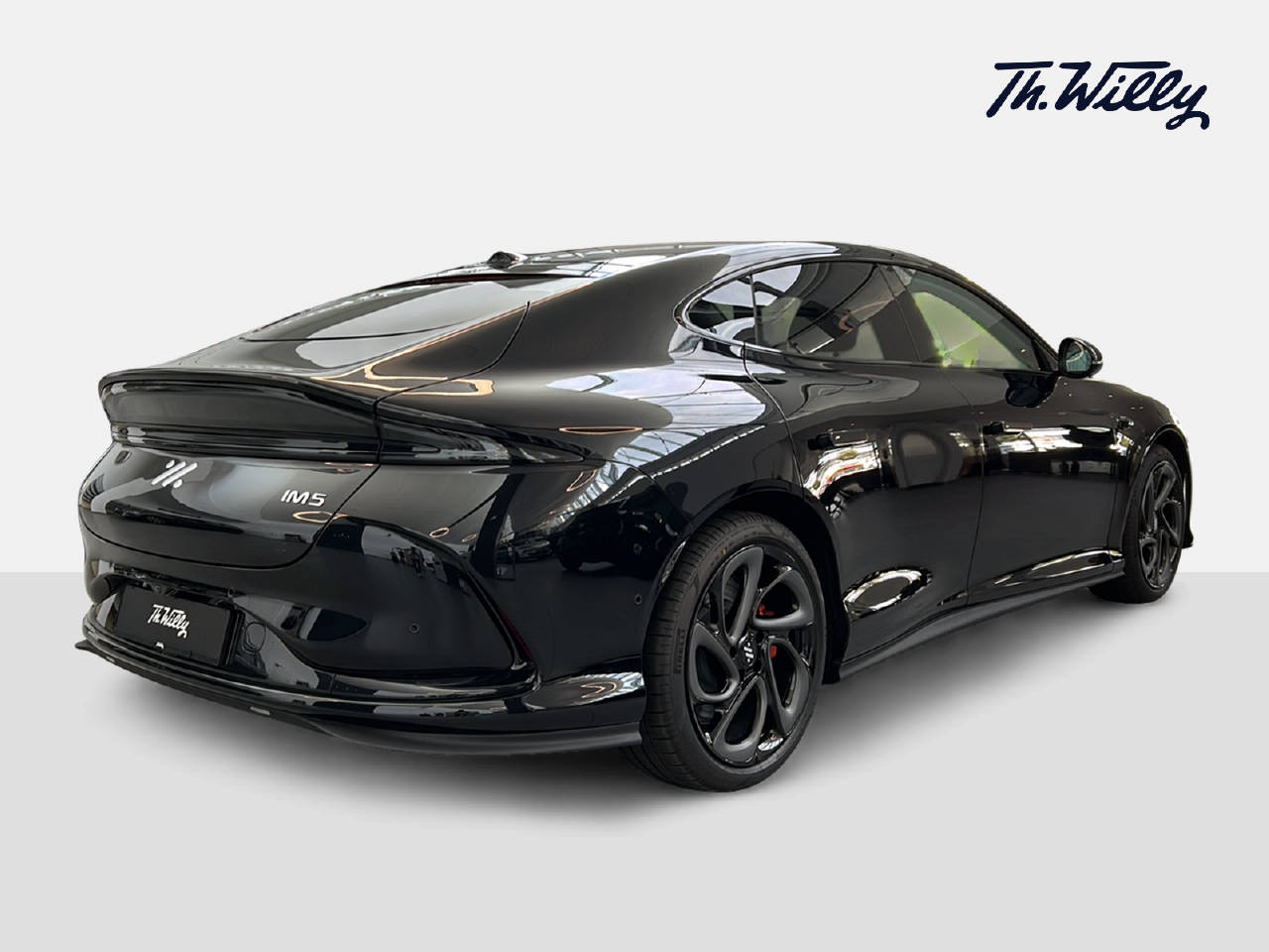 MG IM5 100 kWh Performance 20 4WD-image-4