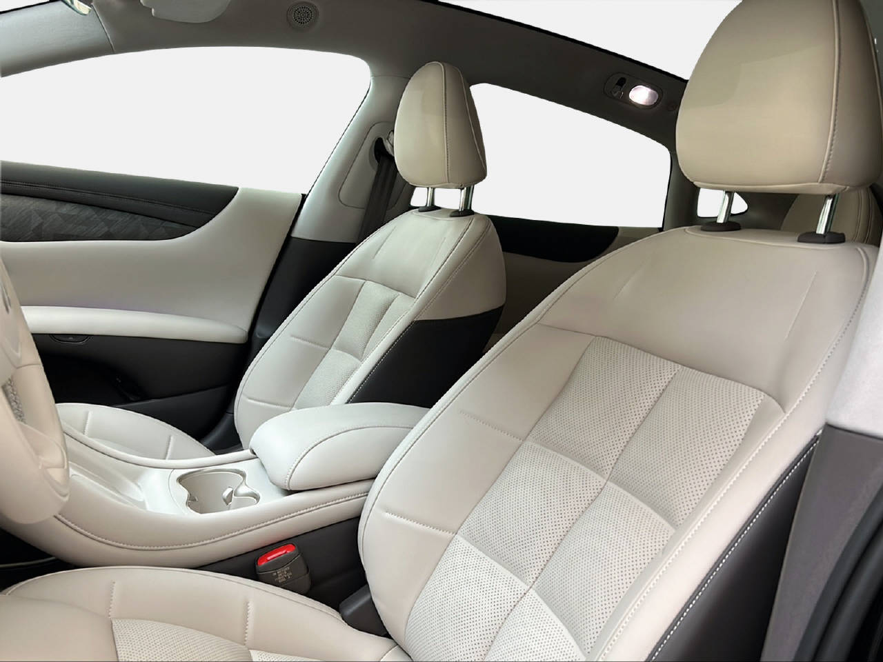 MG IM5 100 kWh Performance 20 4WD-image-8
