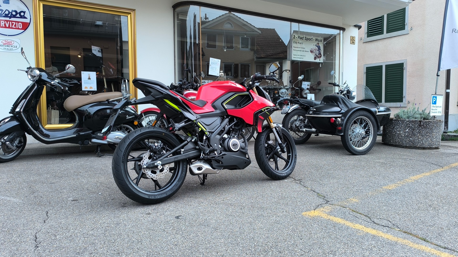 QJ SRK 125 S2-image-5