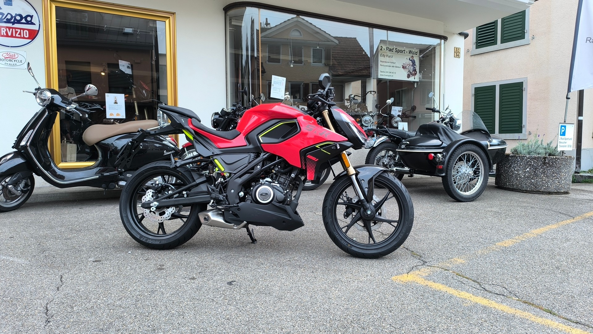 QJ SRK 125 S2
