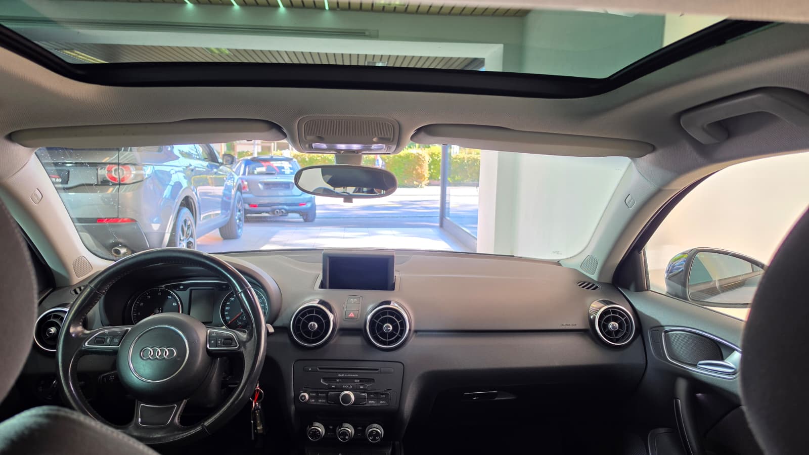 AUDI A1 Sportback 1.4 TFSI Ambition S-tronic, SCHWEIZER FAHRZEUG, GUT ERHALTEN, FRISCH AB MFK UND FRISCH AB SERVICE-image-6