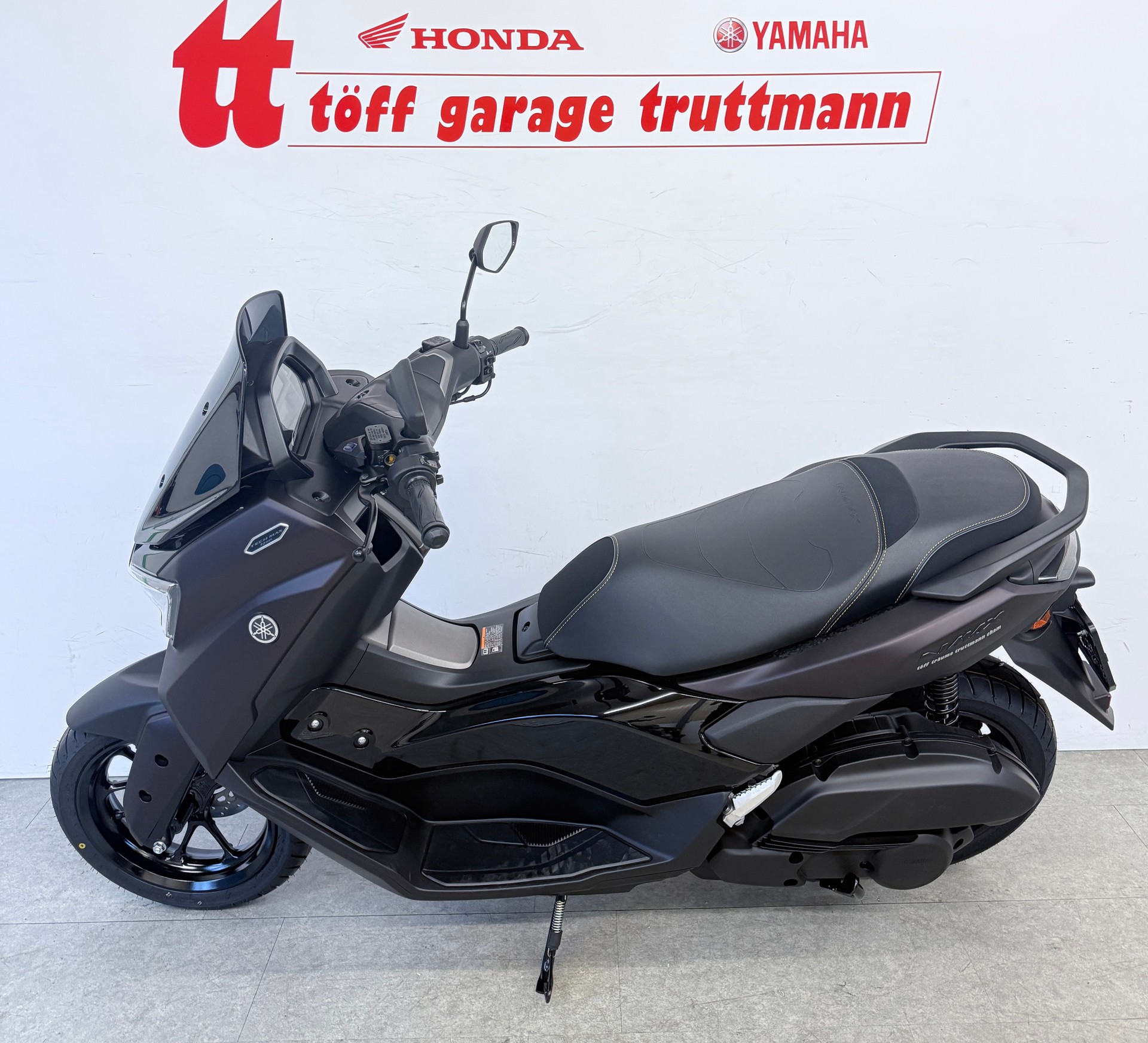 YAMAHA N-Max GPD 125-image-1