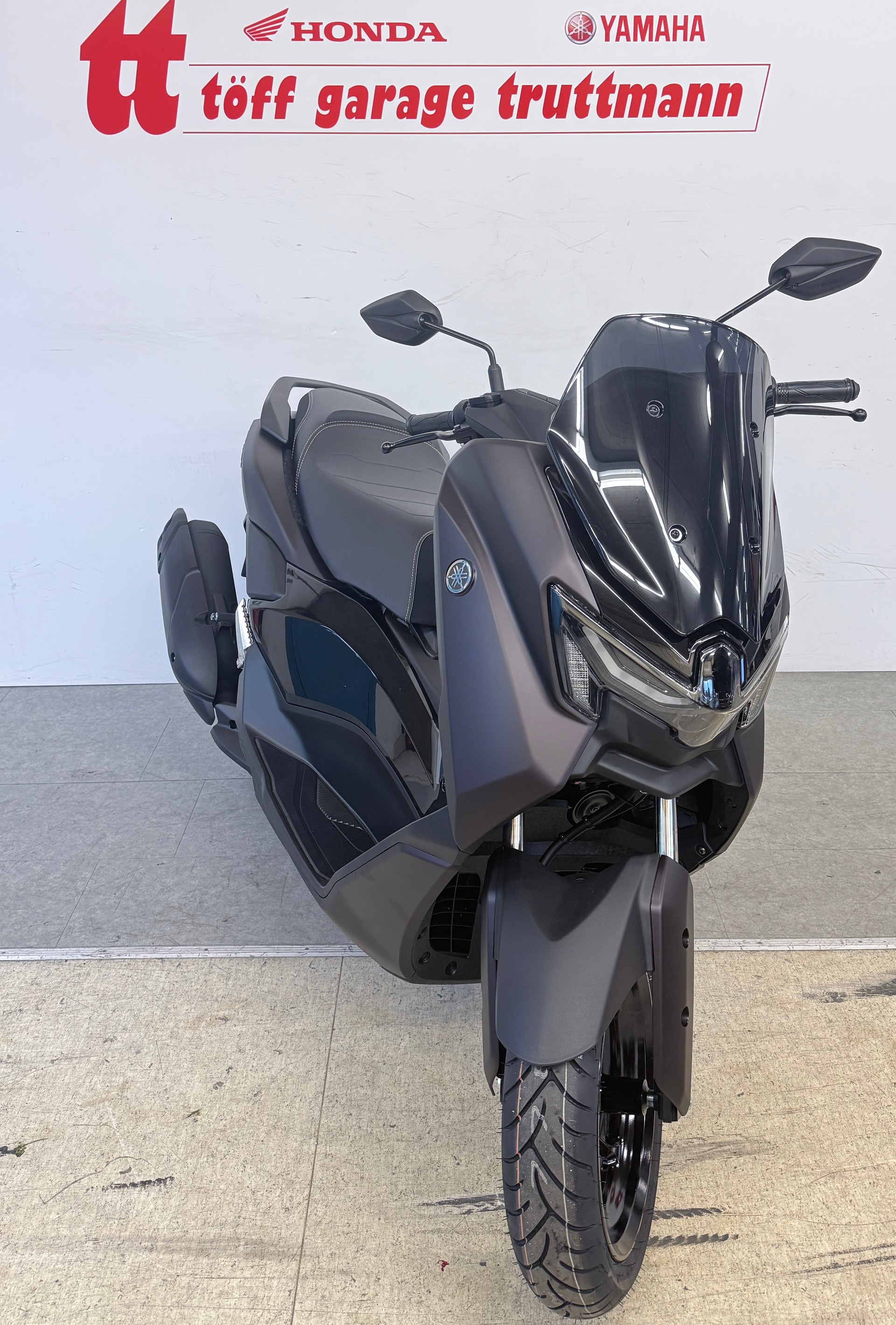 YAMAHA N-Max GPD 125-image-2