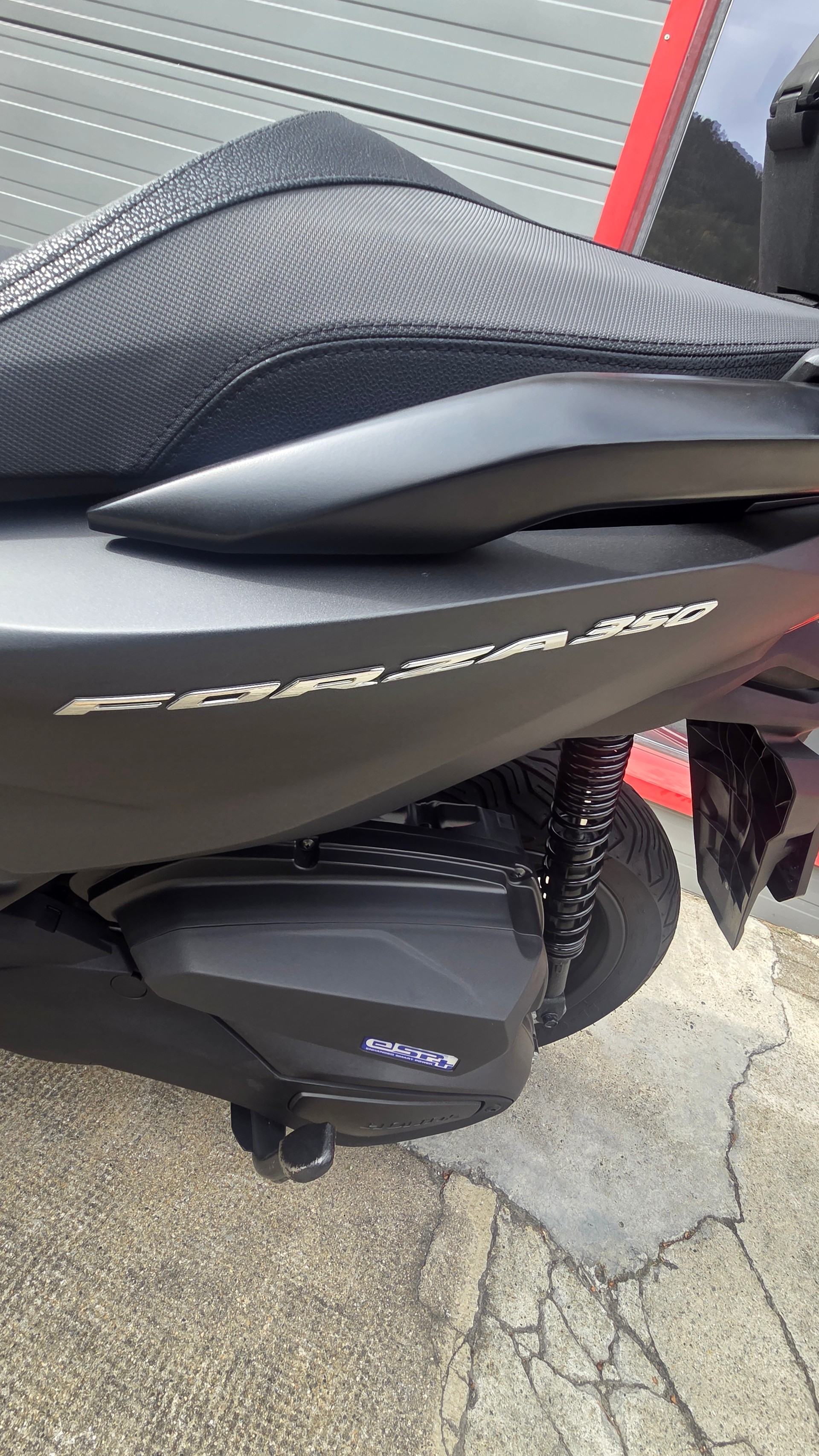 HONDA NSS 350 Smart Top Box-image-3