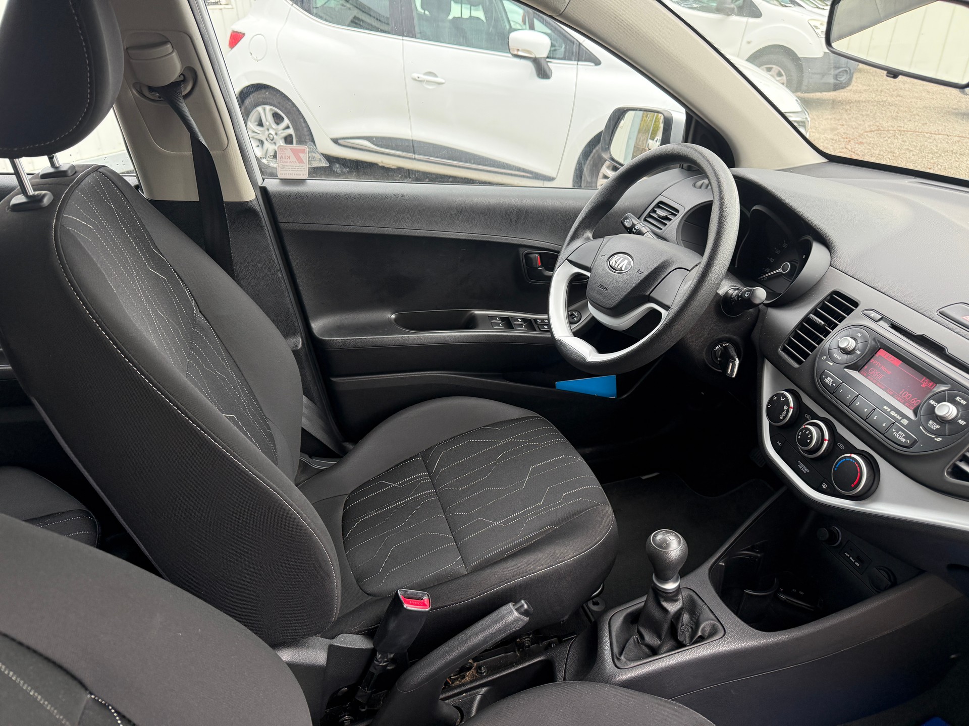KIA Picanto 1.2 CVVT Trend-image-9