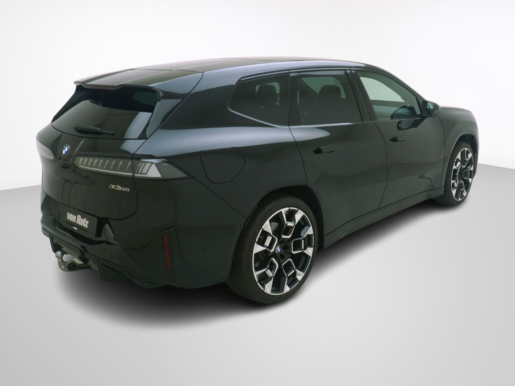 BMW iX3 50 xDrive M Sport Pro-showroom-element-3