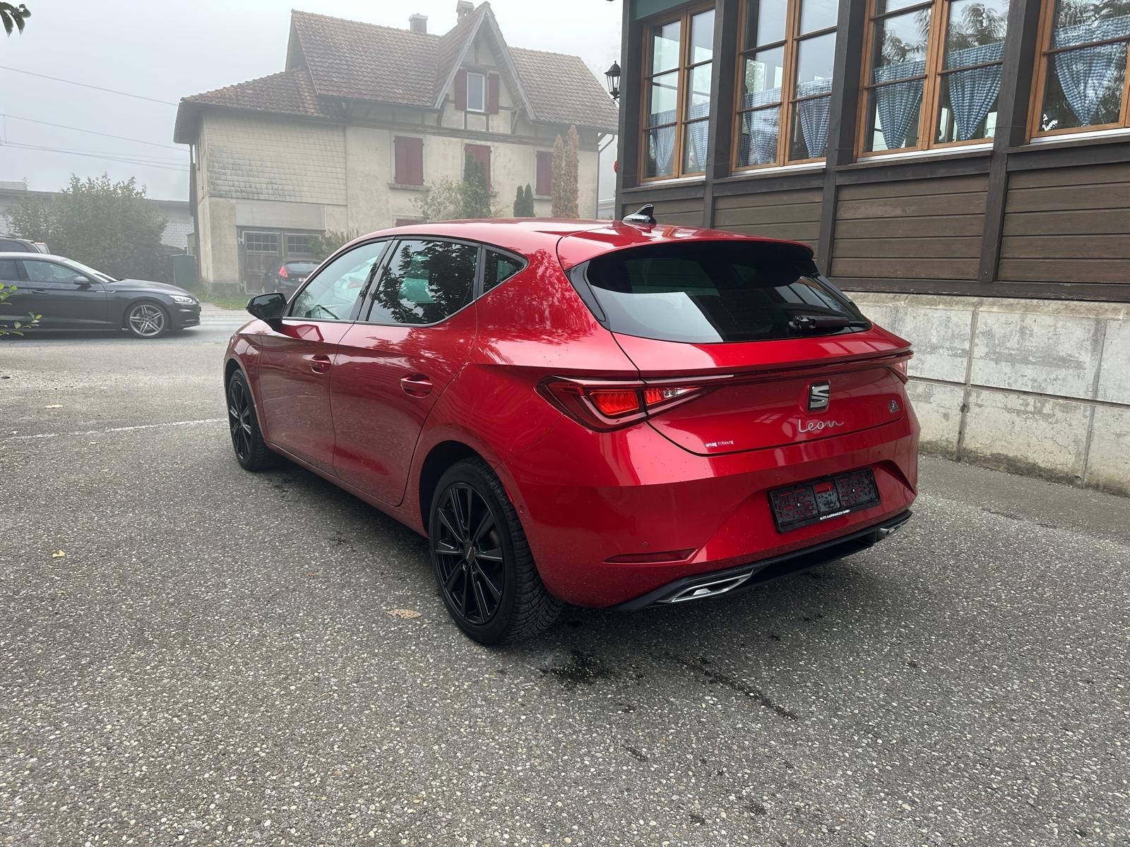 SEAT Leon 1.4 eHybrid pHEV DSG FR-showroom-element-2