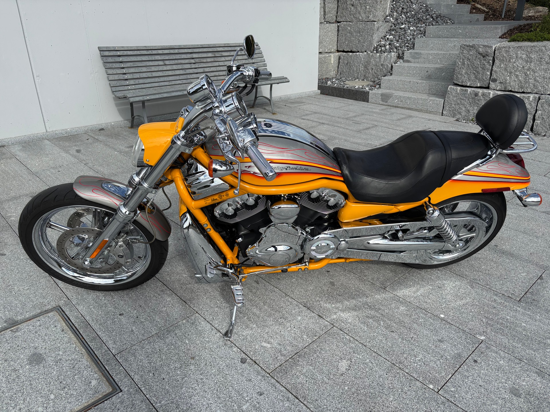 HARLEY-DAVIDSON VRSCSE V-Rod CVO-image-3