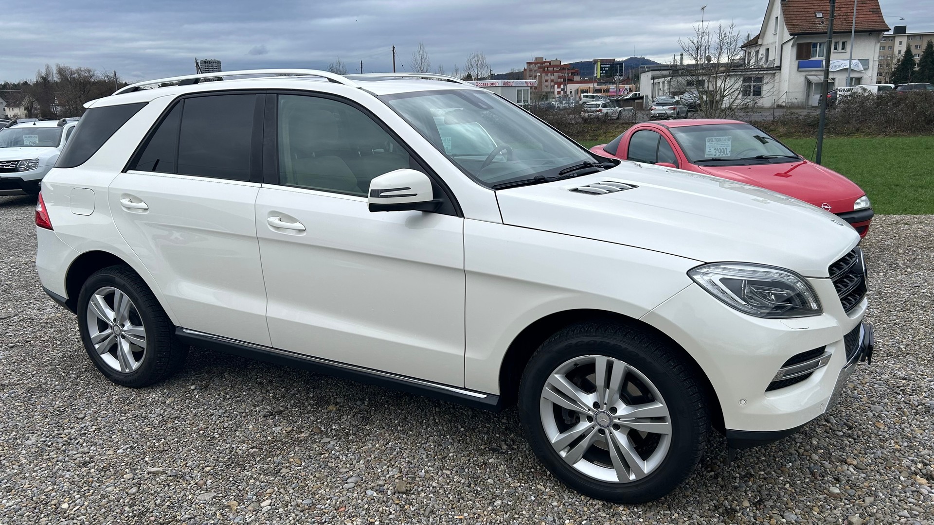 MERCEDES-BENZ ML 350 BlueTEC Executive 4Matic 7G-Tronic-image-10