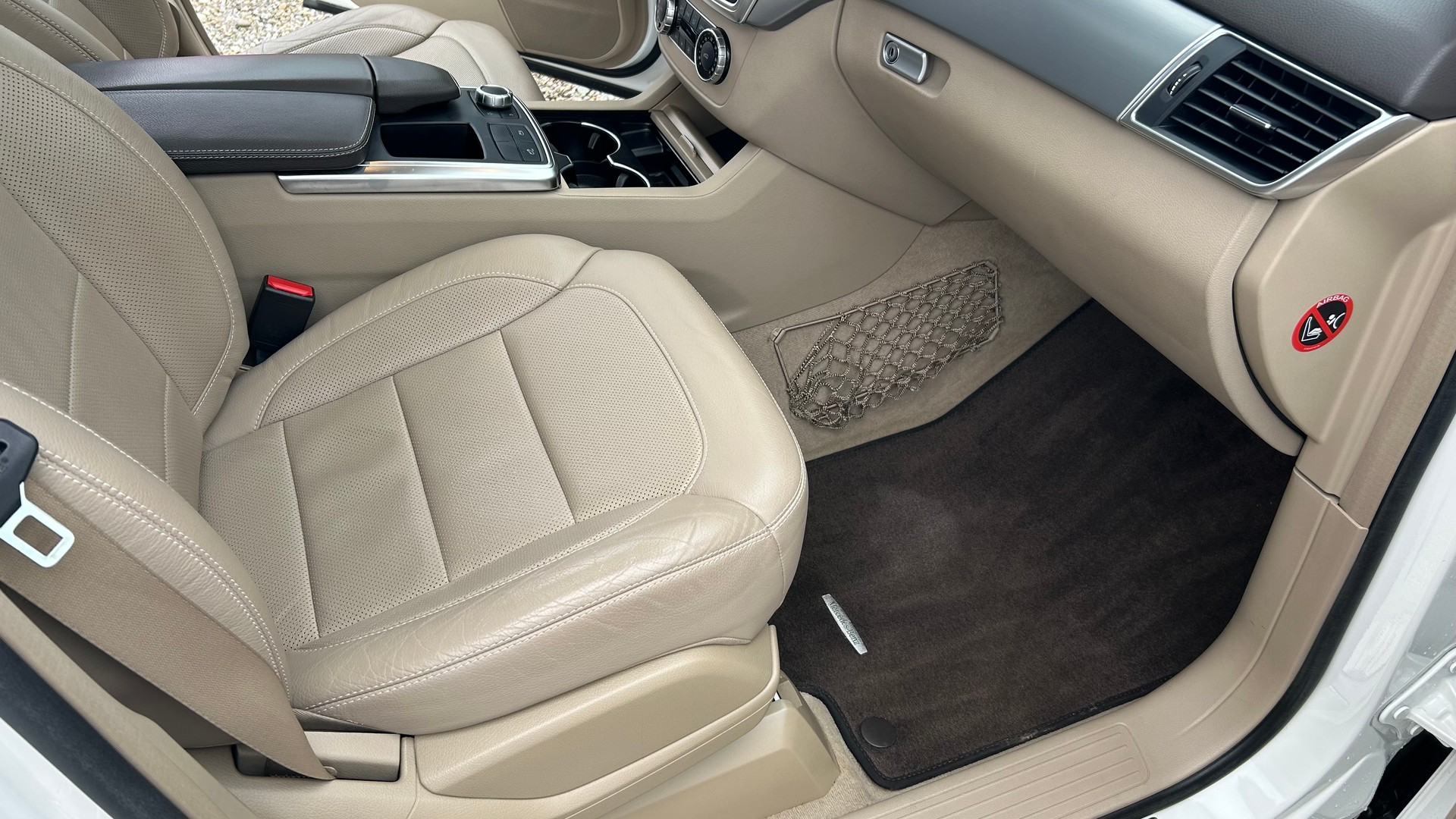 MERCEDES-BENZ ML 350 BlueTEC Executive 4Matic 7G-Tronic-image-22
