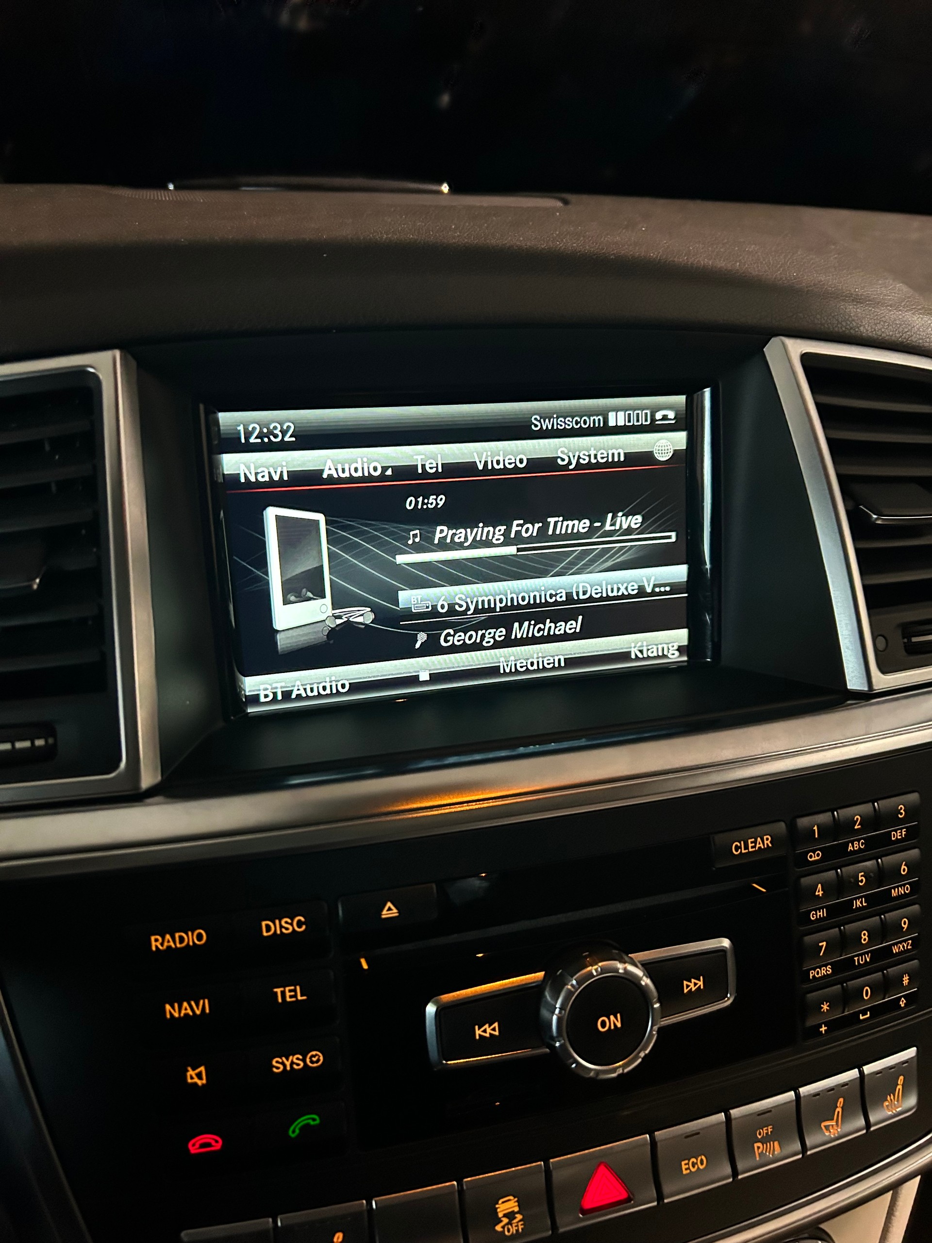 MERCEDES-BENZ ML 350 BlueTEC Executive 4Matic 7G-Tronic-image-26