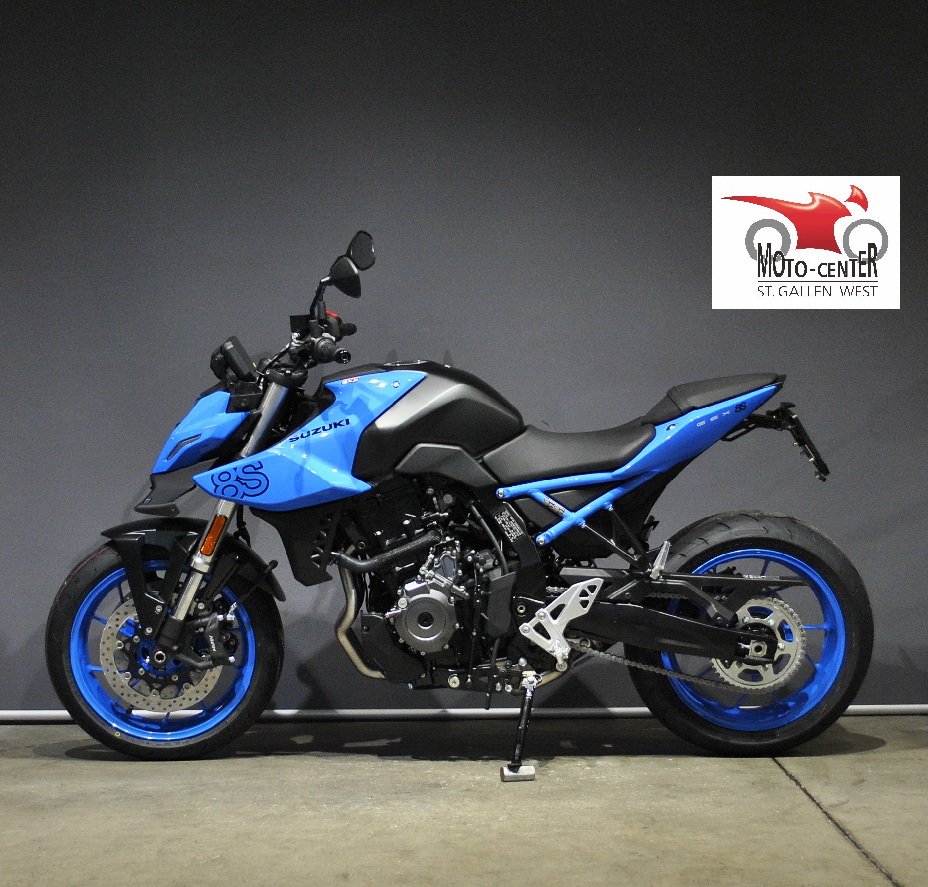 SUZUKI GSX 8 S-image-2
