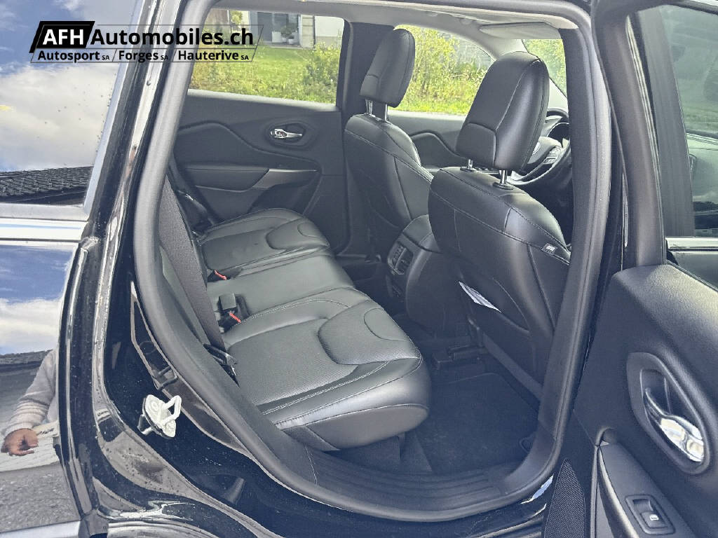 JEEP Cherokee 2.0 T Limited AWD-image-15