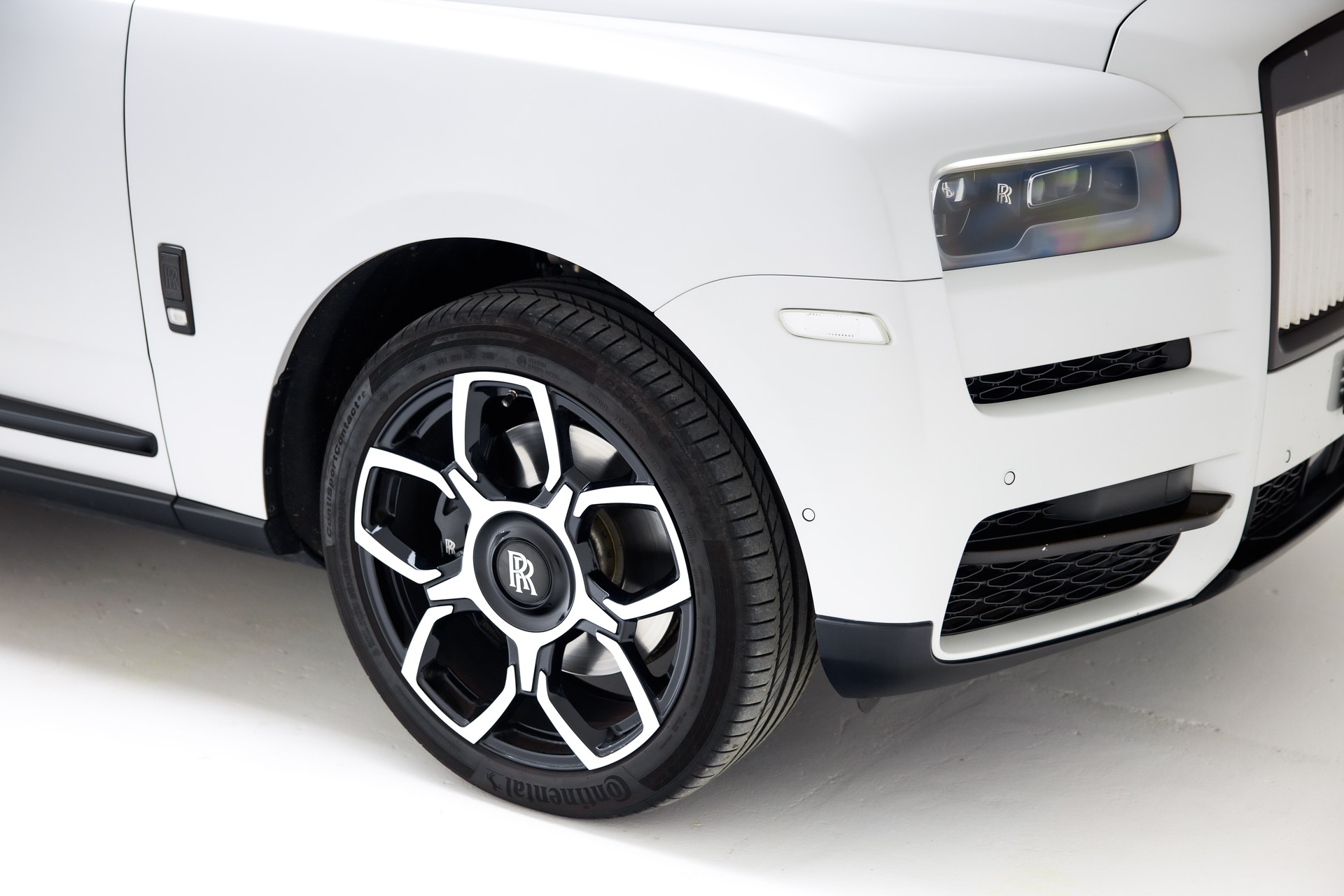 ROLLS-ROYCE Cullinan 6.7 V12-image-18