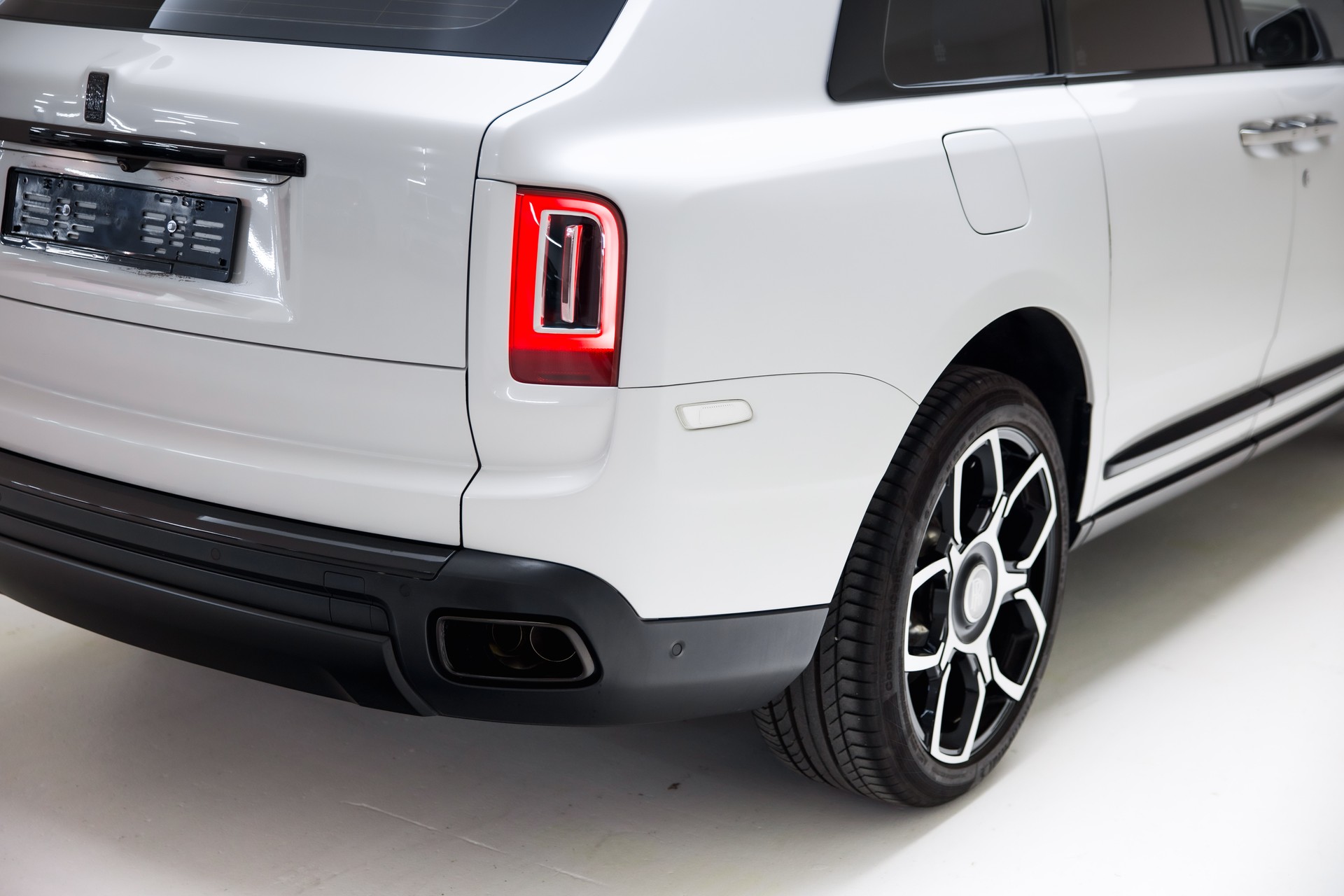 ROLLS-ROYCE Cullinan 6.7 V12-image-11